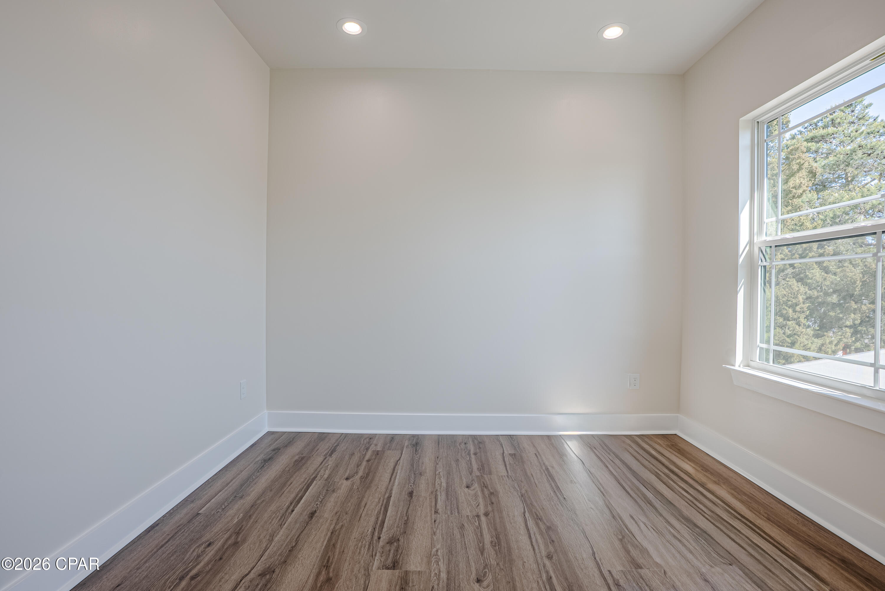 Image 29 For 615 Sea Breeze Drive