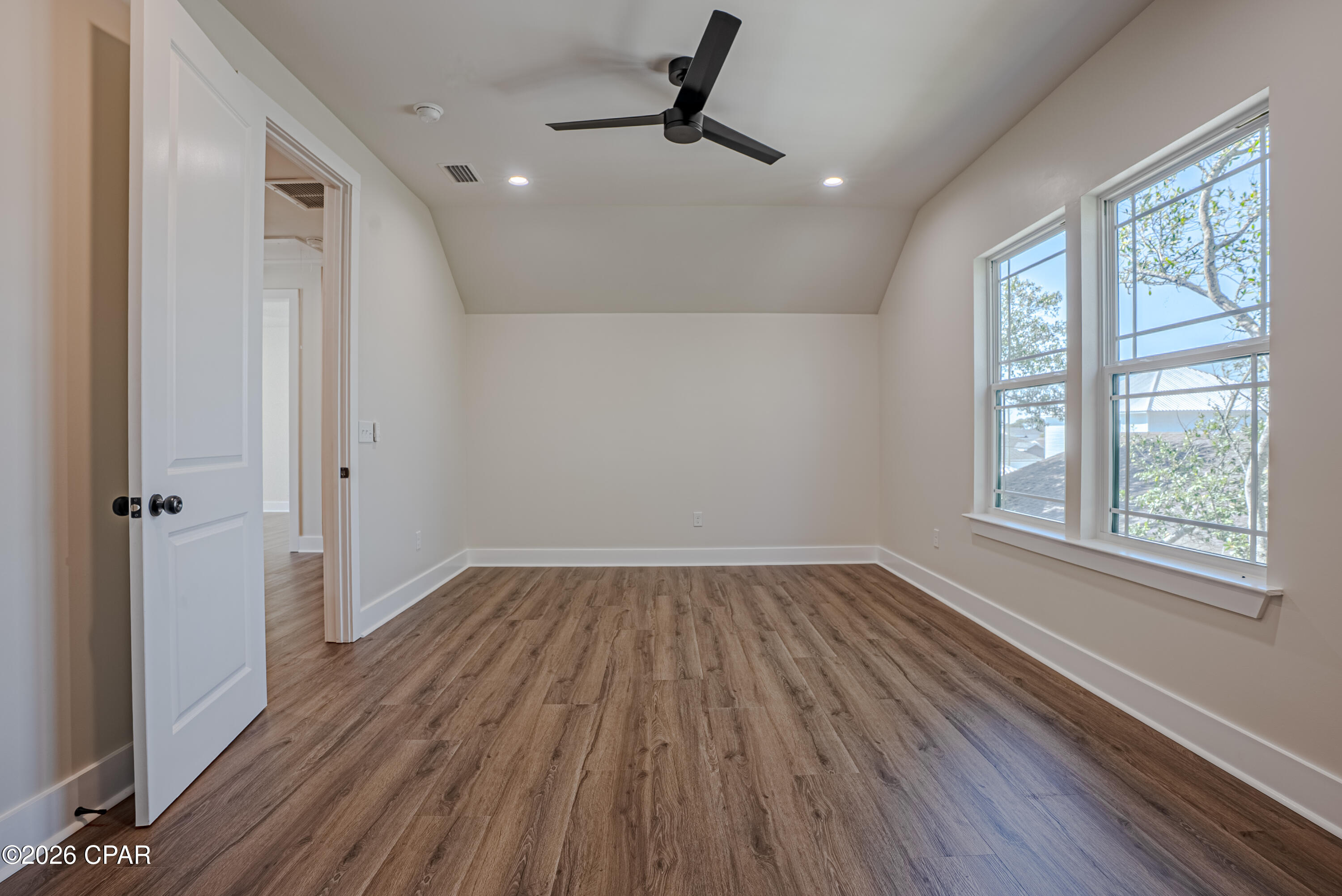 Image 33 For 615 Sea Breeze Drive