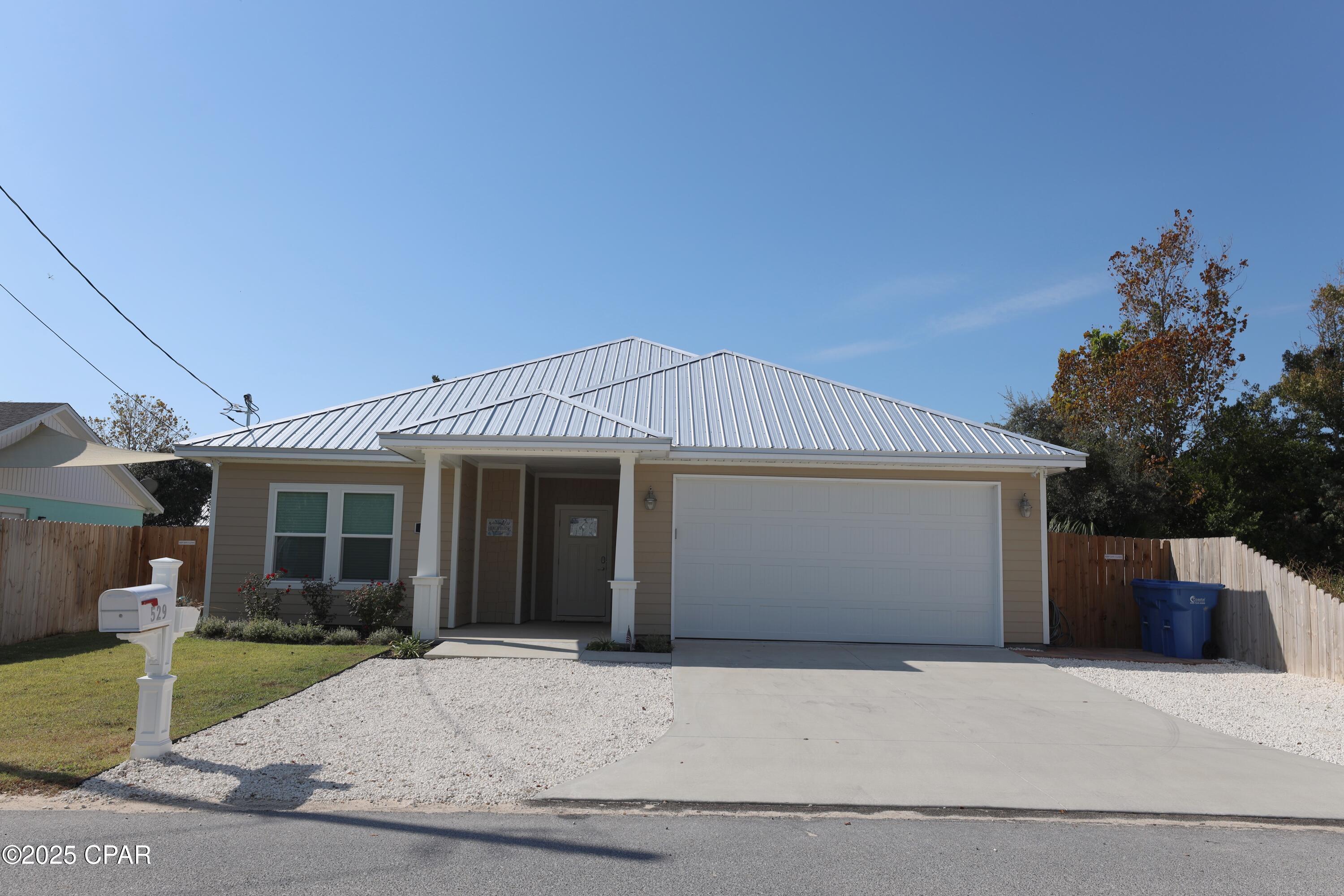 Image 55 For 529 Christmas Tree Lane