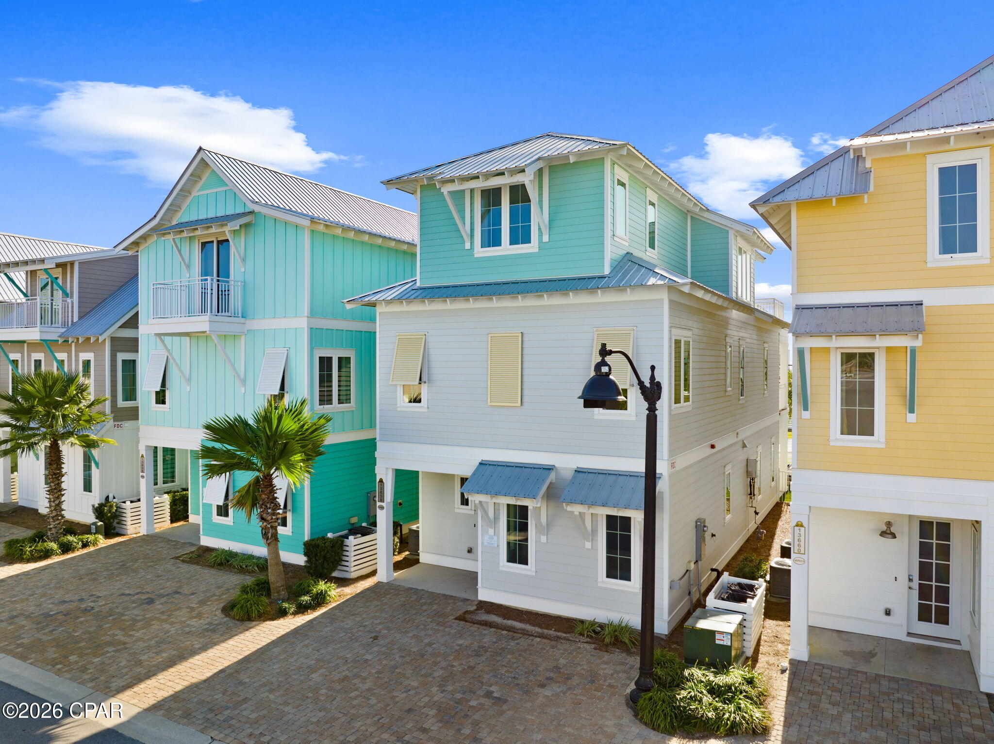 Image 4 For 13658 Front Beach Road 4
