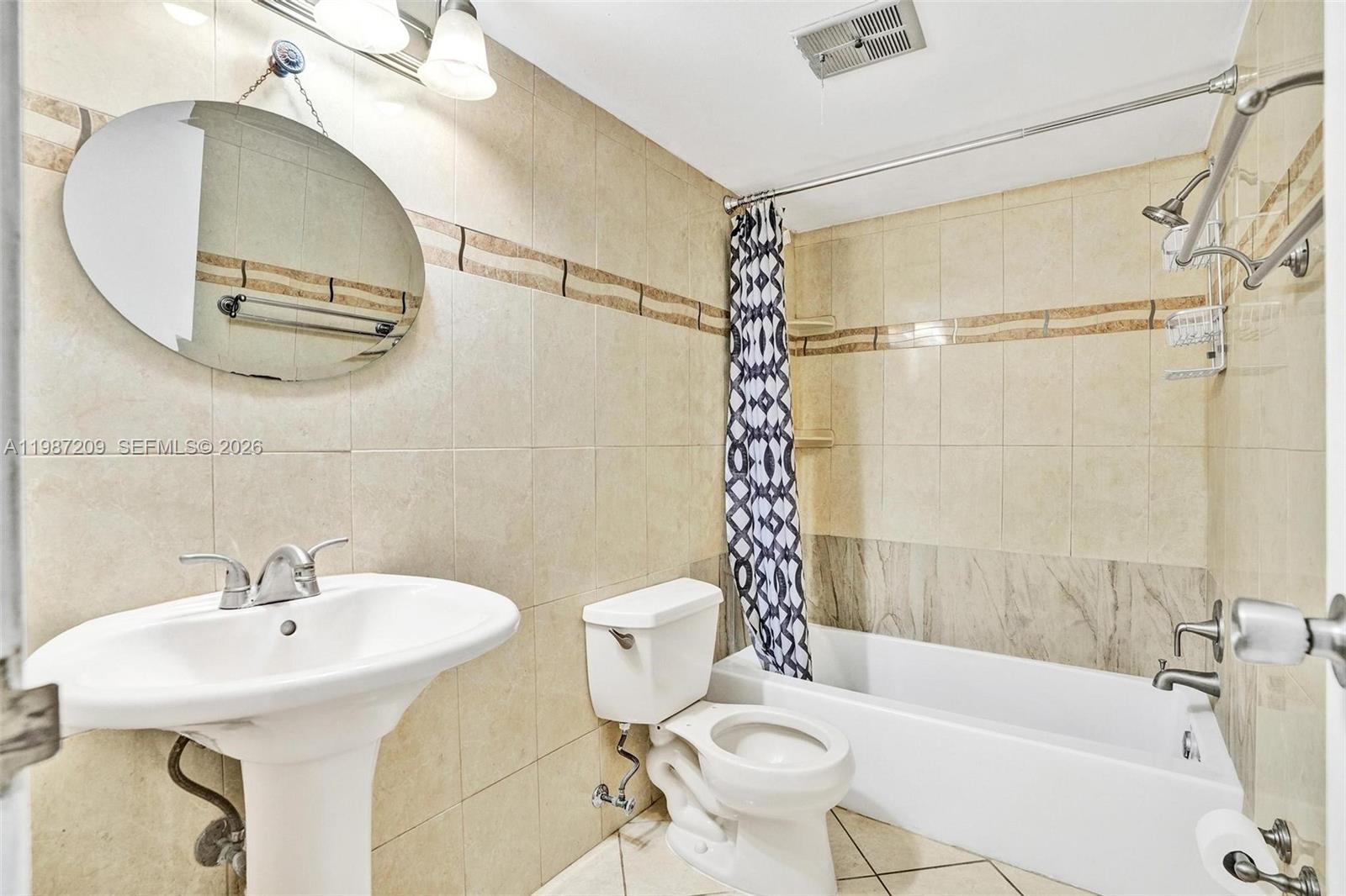 Property photo # 4