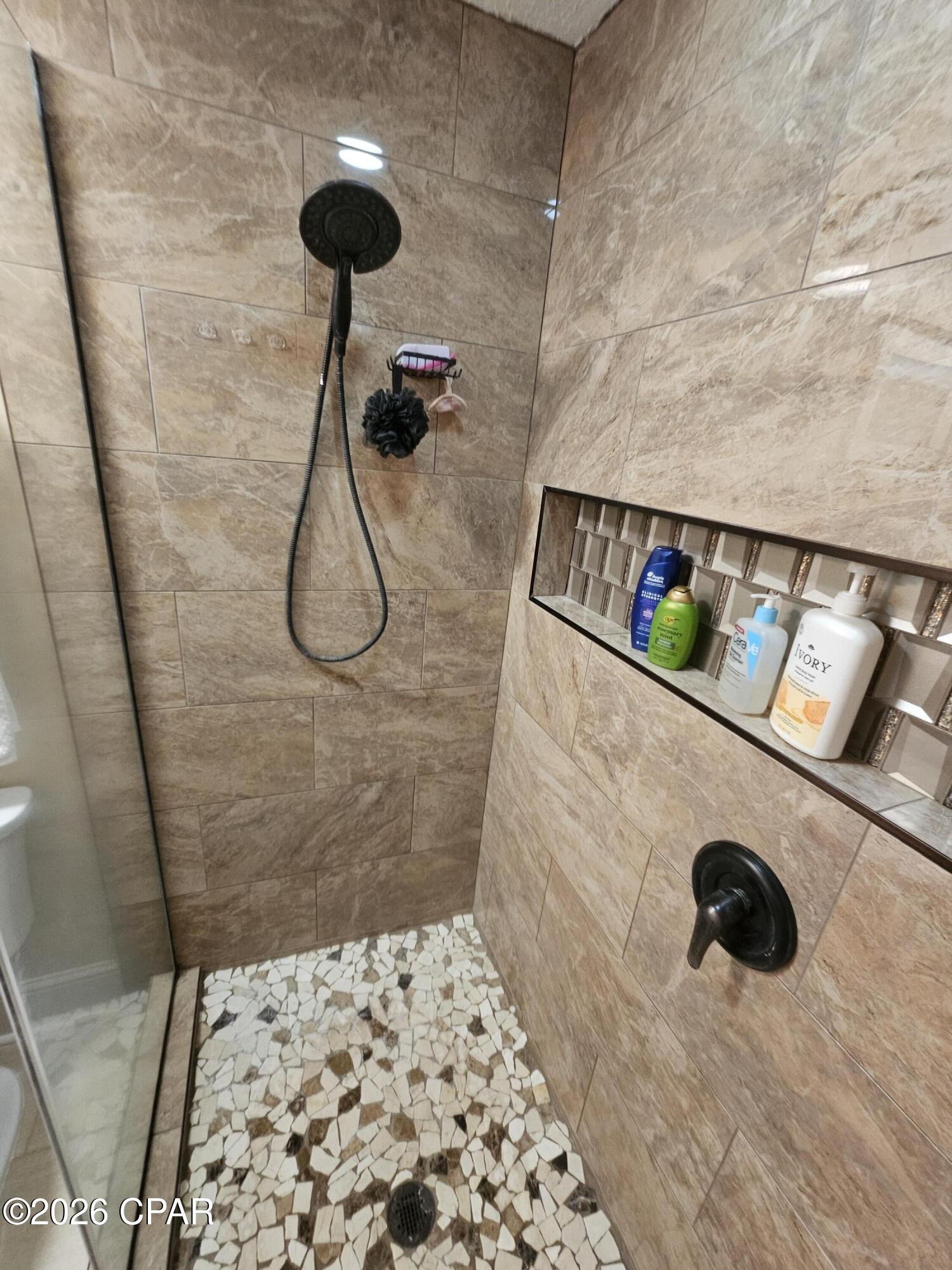 Image 25 For 1110 Paton Lane