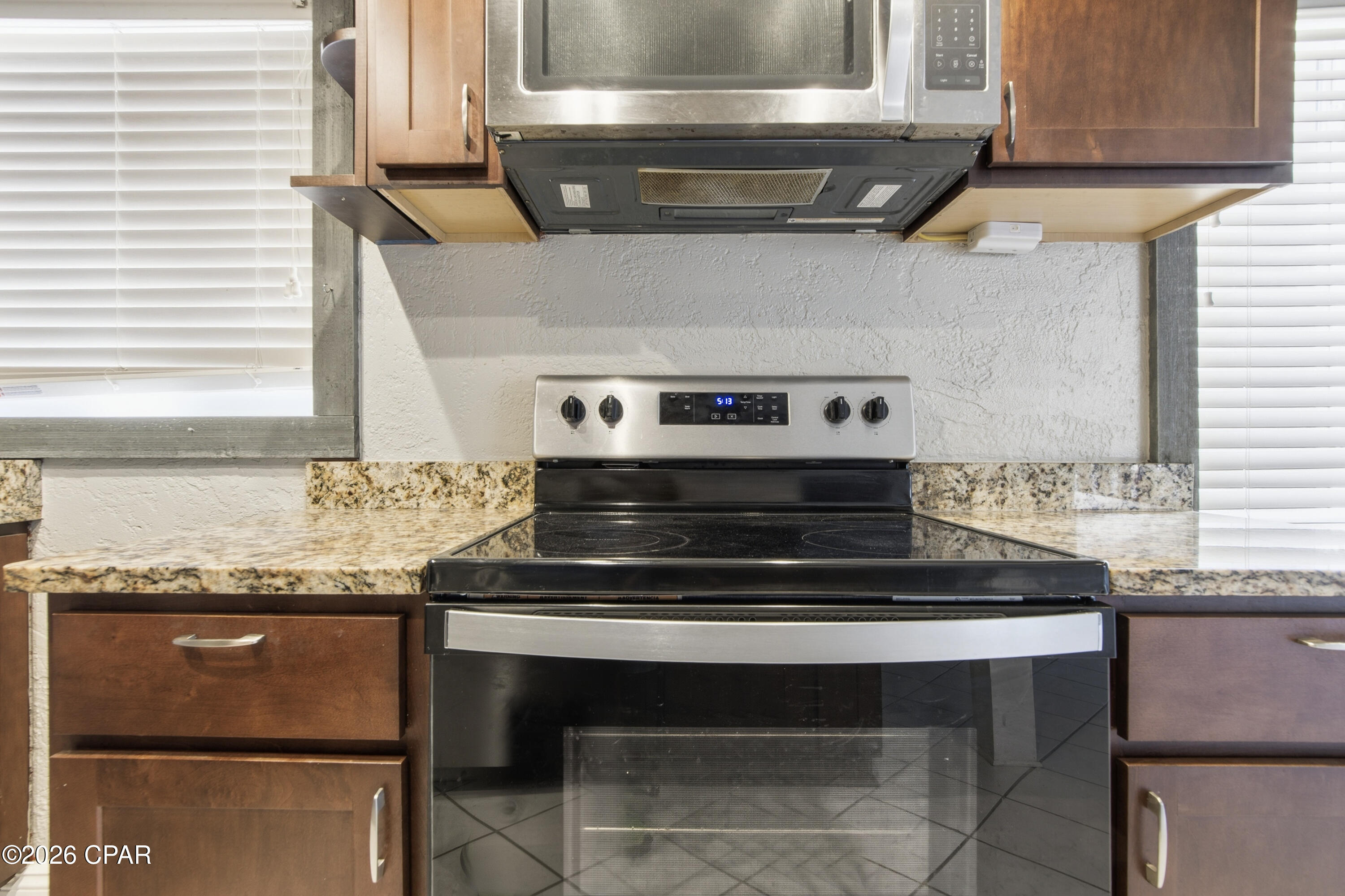 Image 23 For 6901 Lagoon Drive 10