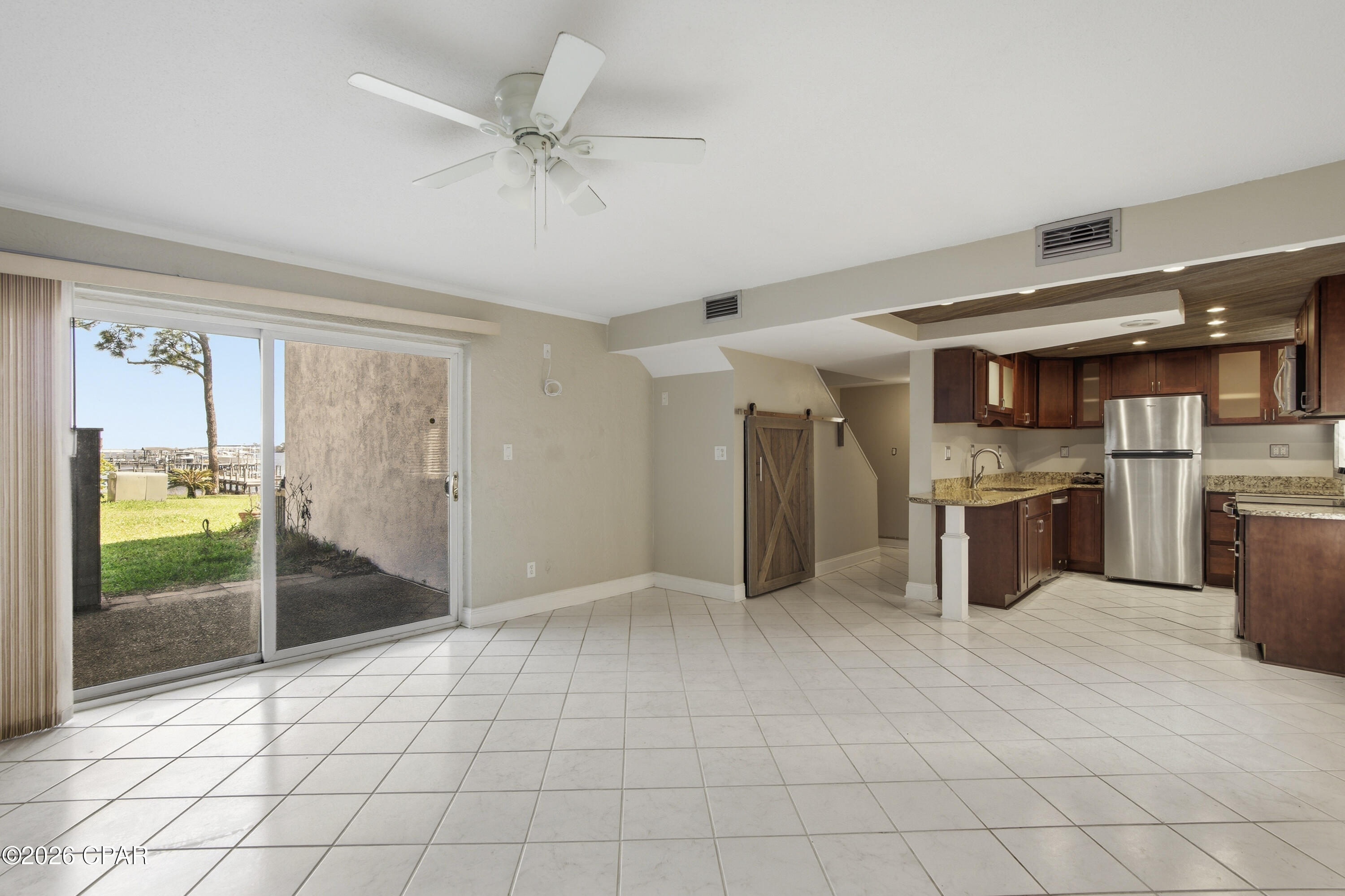 Image 27 For 6901 Lagoon Drive 10