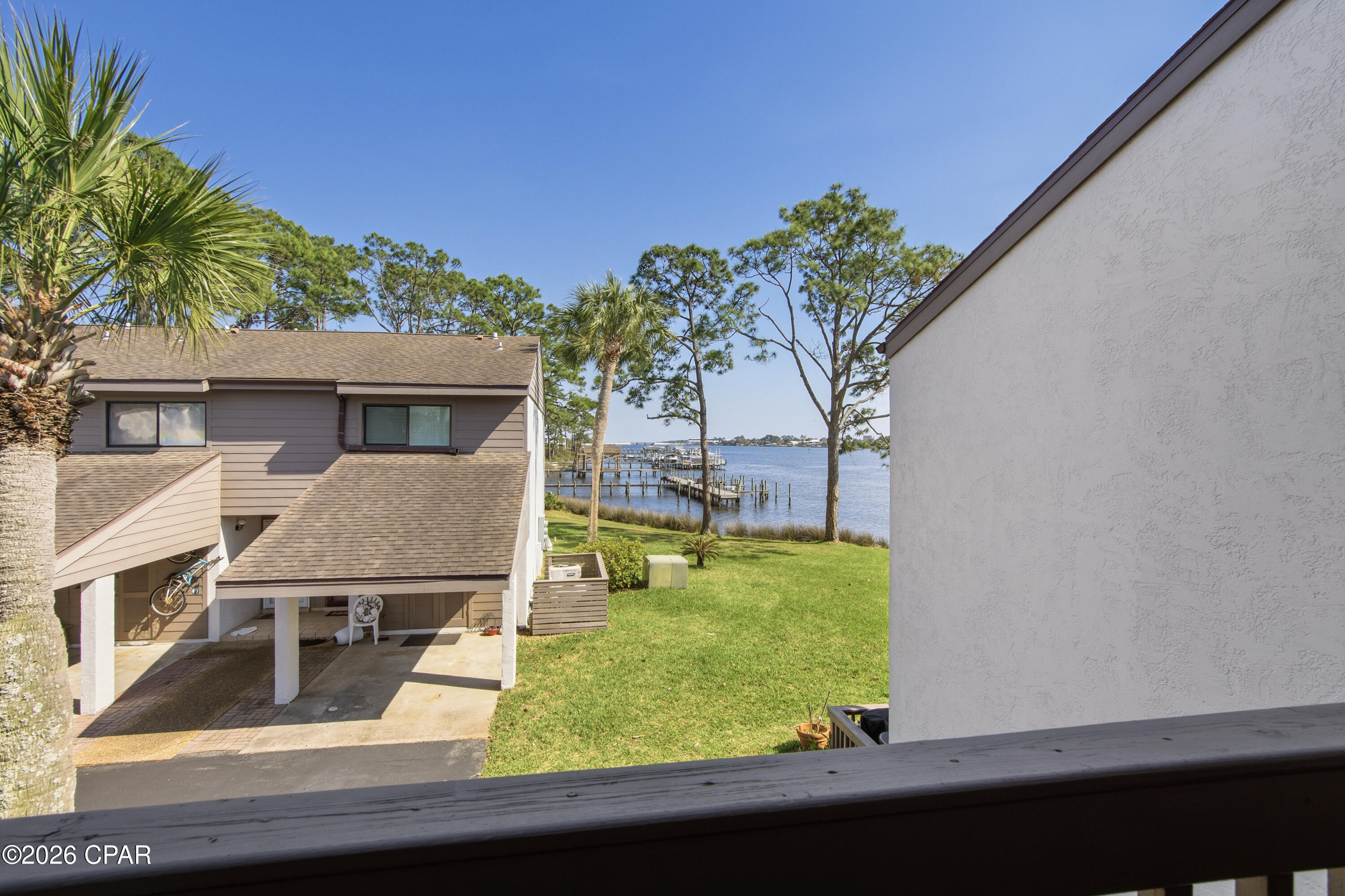 Image 33 For 6901 Lagoon Drive 10