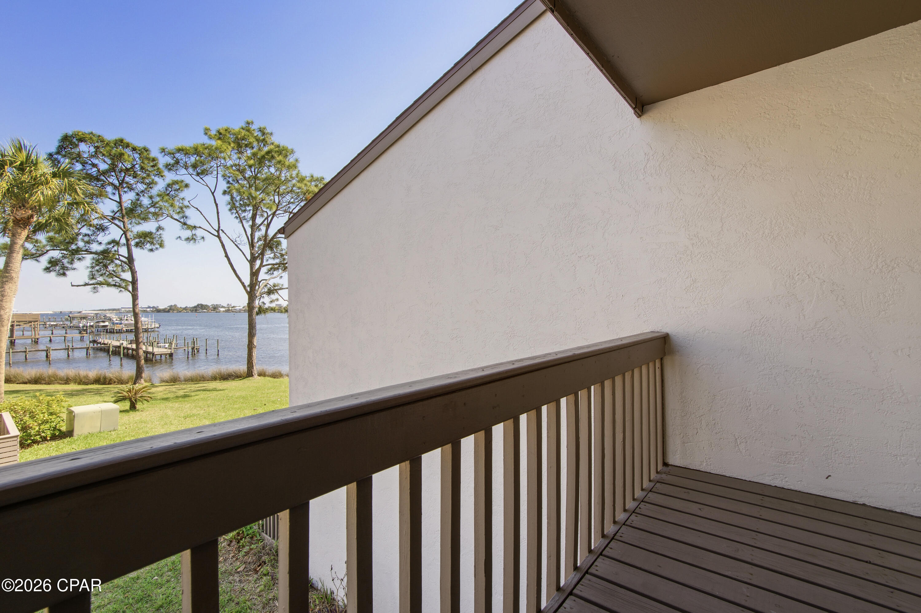 Image 34 For 6901 Lagoon Drive 10