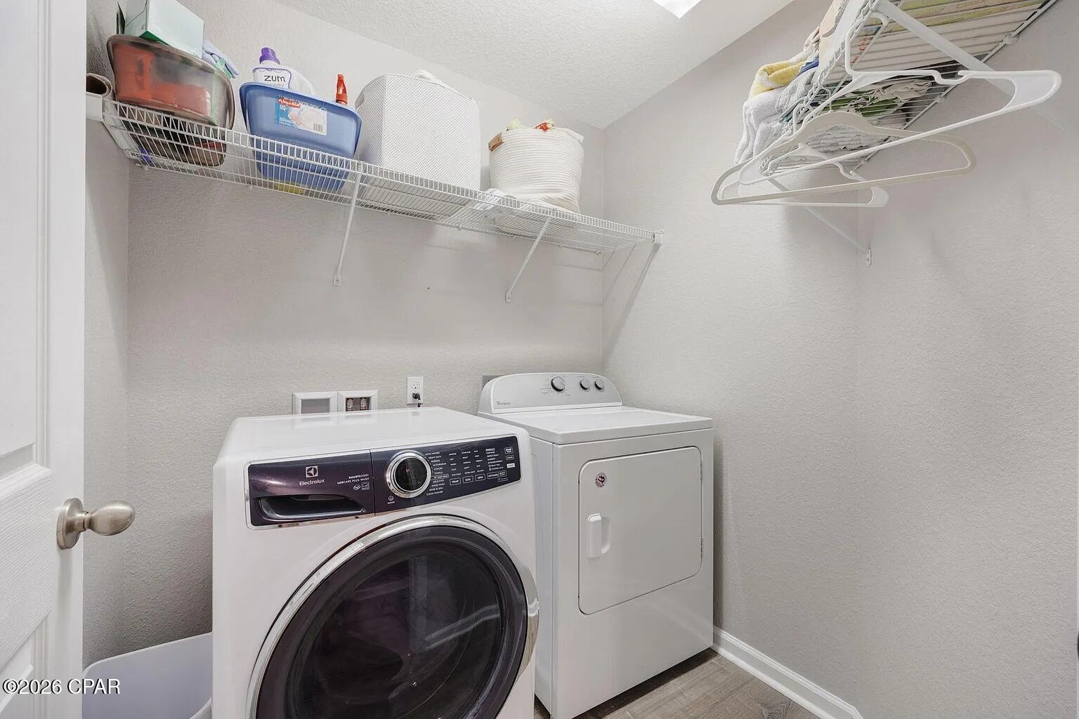 Image 14 For 233 Sand Oak Boulevard