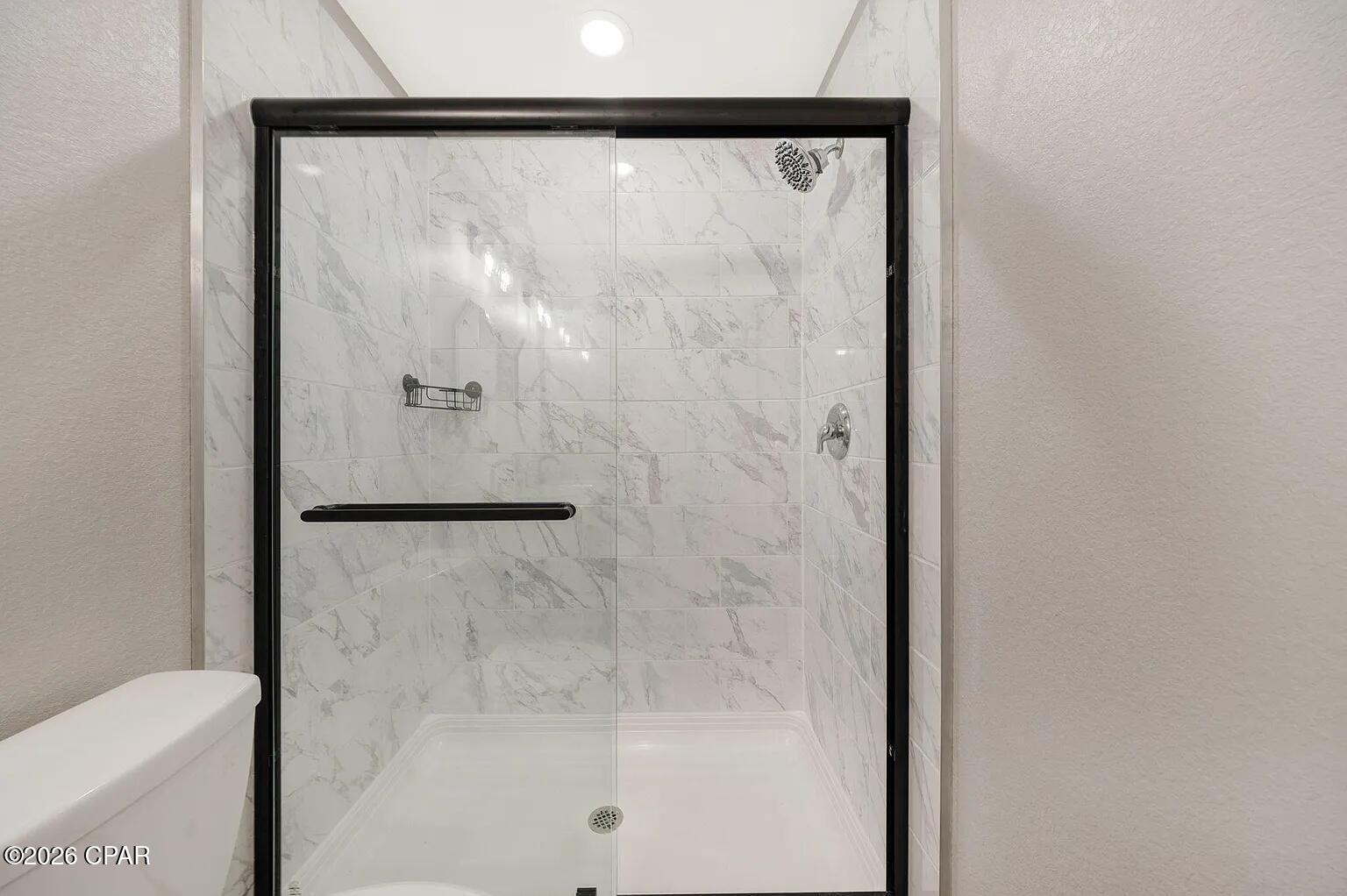 Image 18 For 233 Sand Oak Boulevard