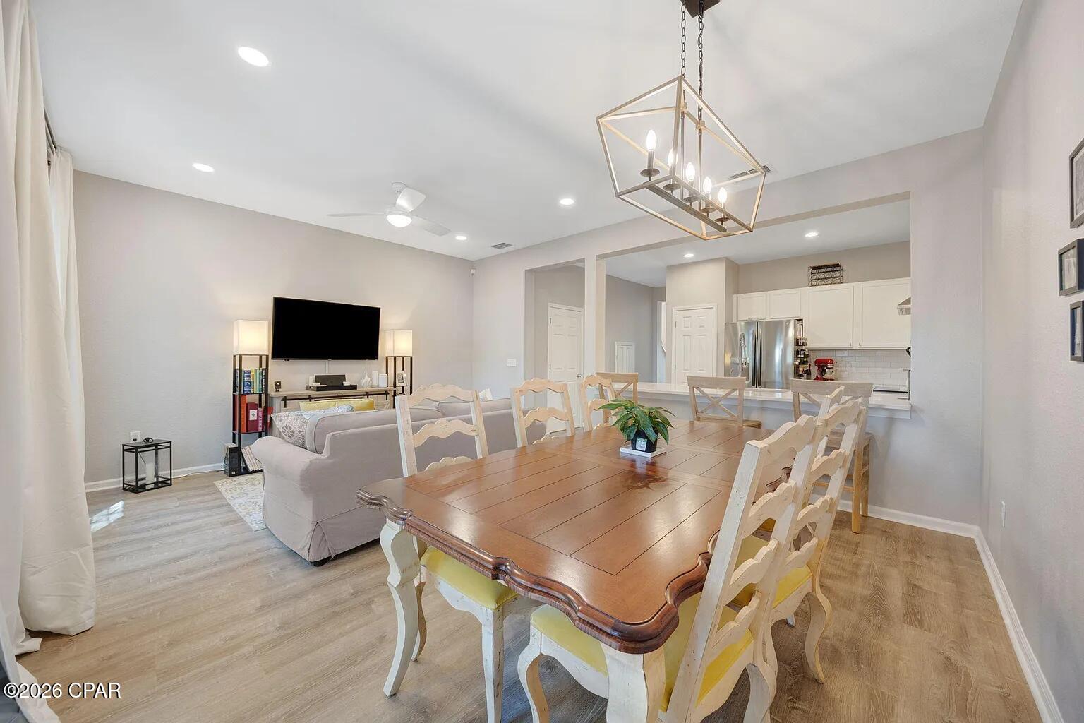 Image 7 For 233 Sand Oak Boulevard