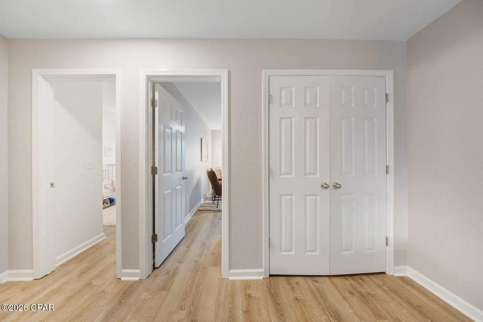 Image 9 For 233 Sand Oak Boulevard