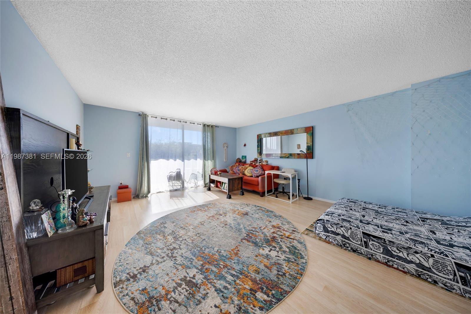 Three Horizons East Condo