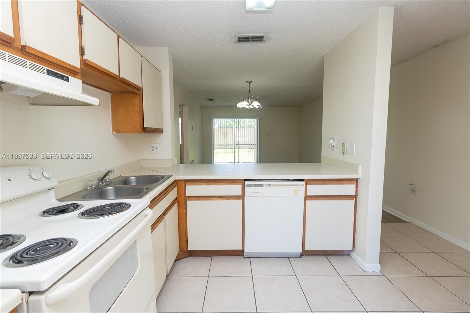 Property photo # 6