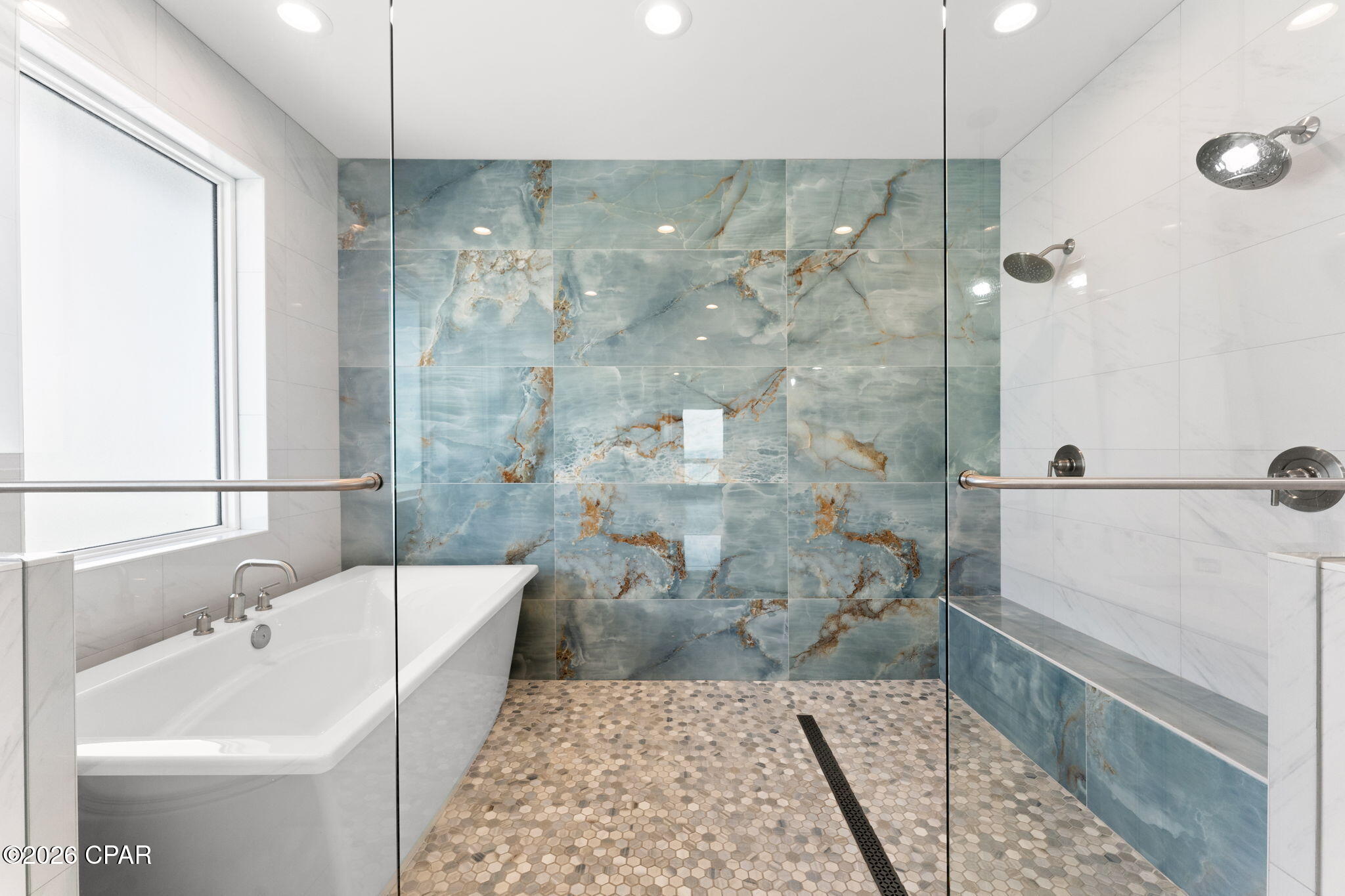 Listing photo id 43 for 13401 Oleander Drive