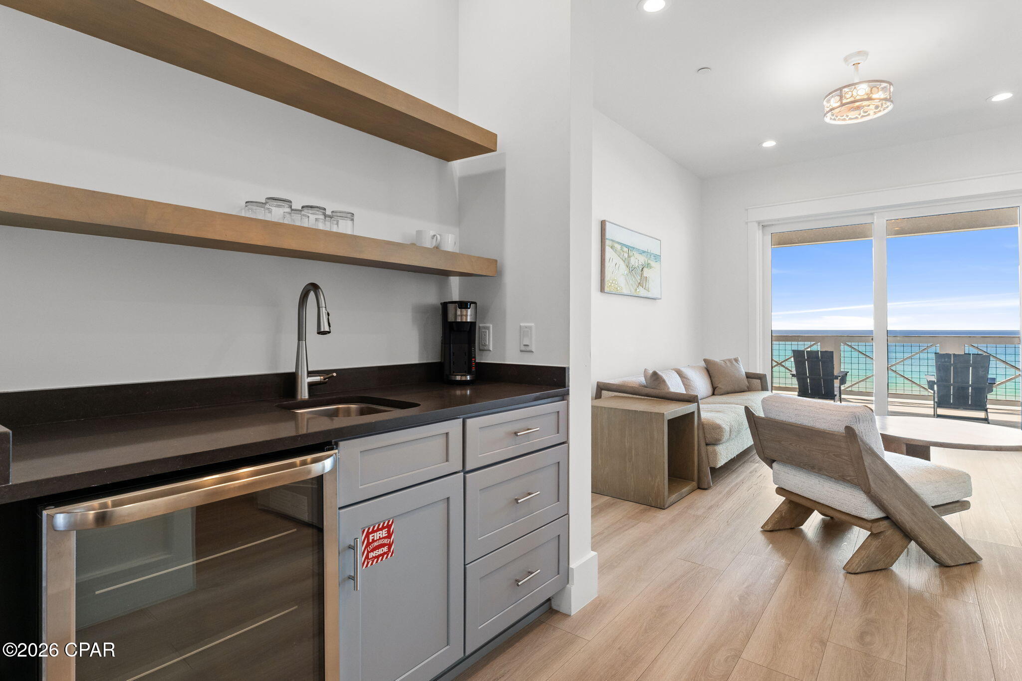 Listing photo id 48 for 13401 Oleander Drive