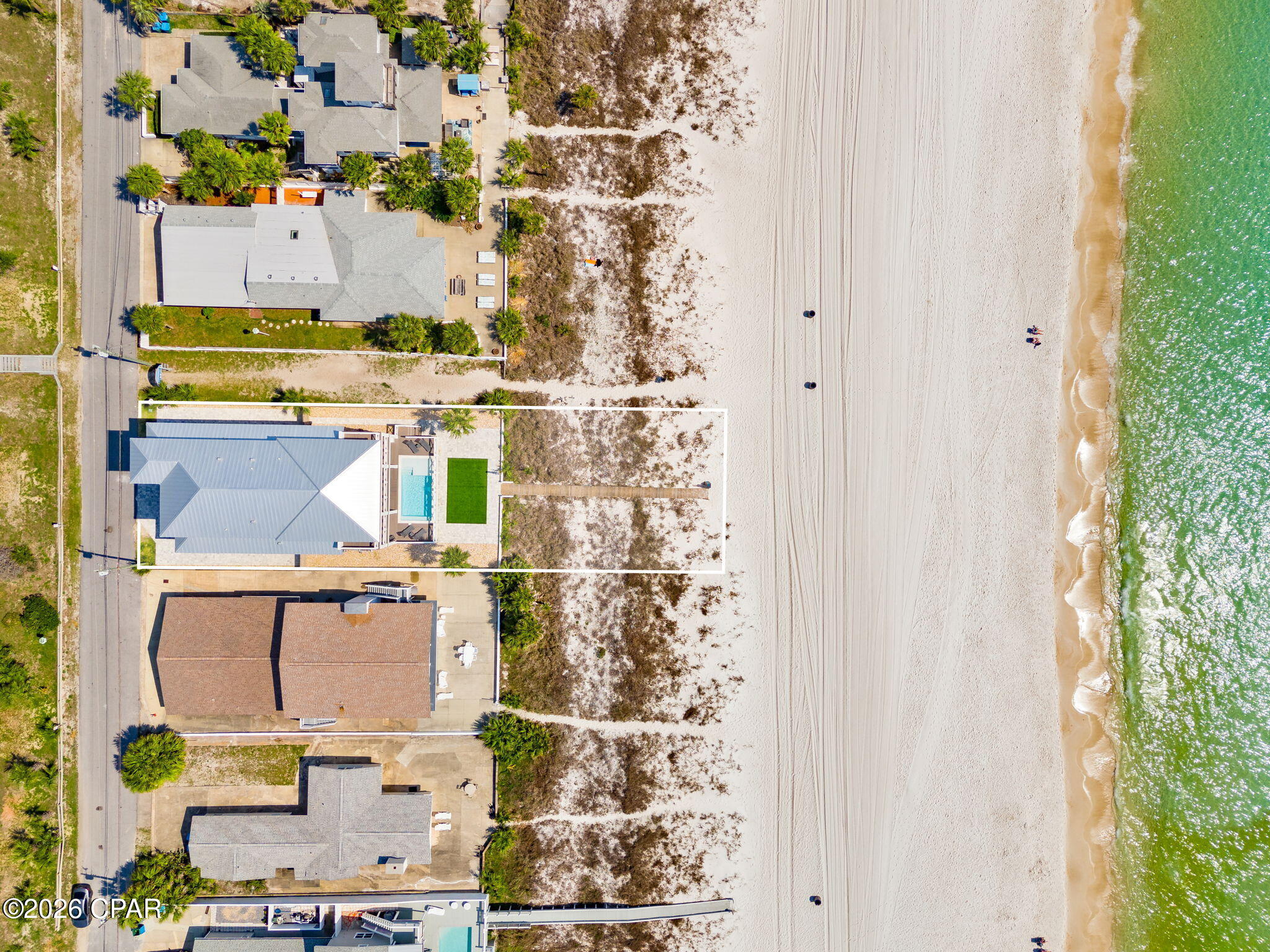 Listing photo id 86 for 13401 Oleander Drive