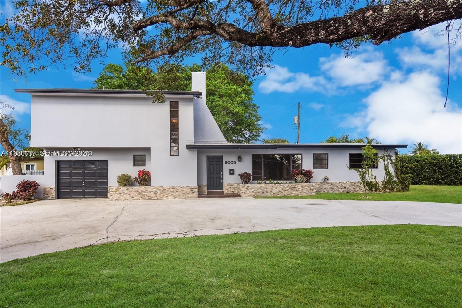 Tropical Gardens Estates