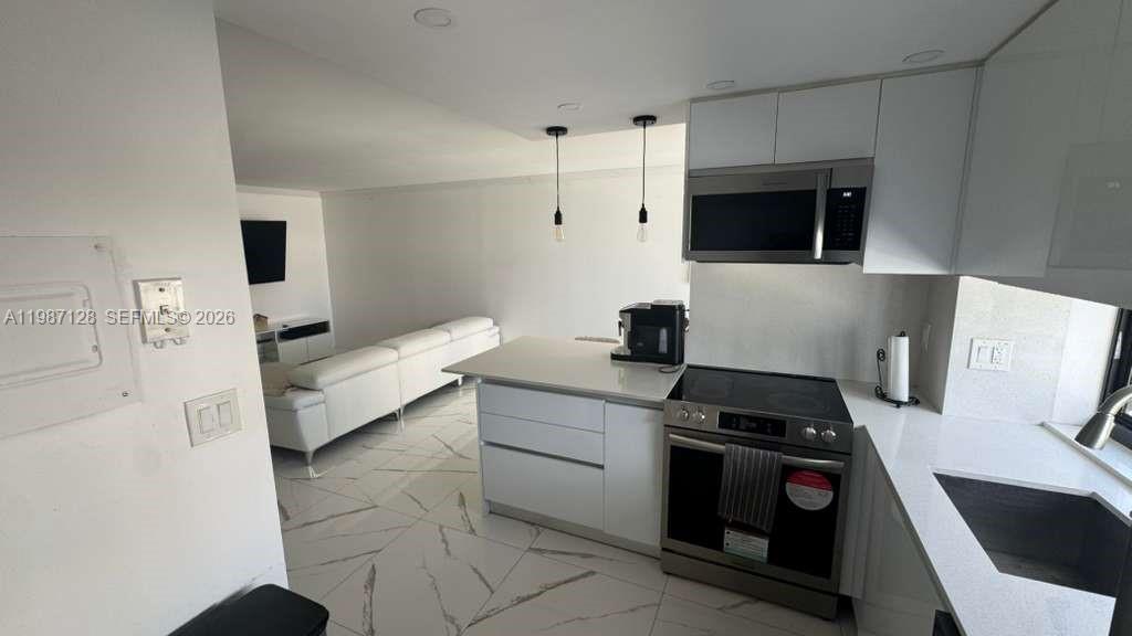 Property photo # 4