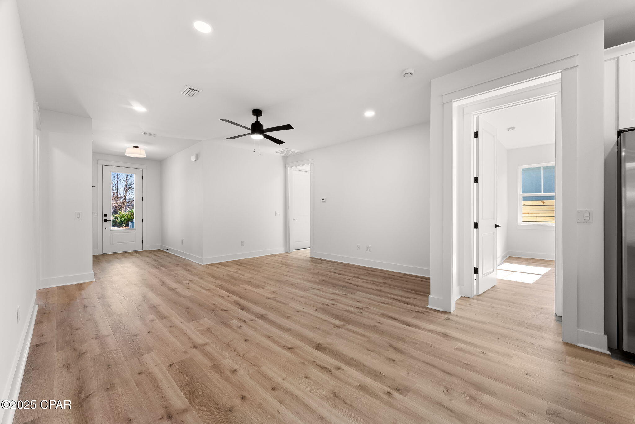 Image 11 For 515 Pinetree Drive