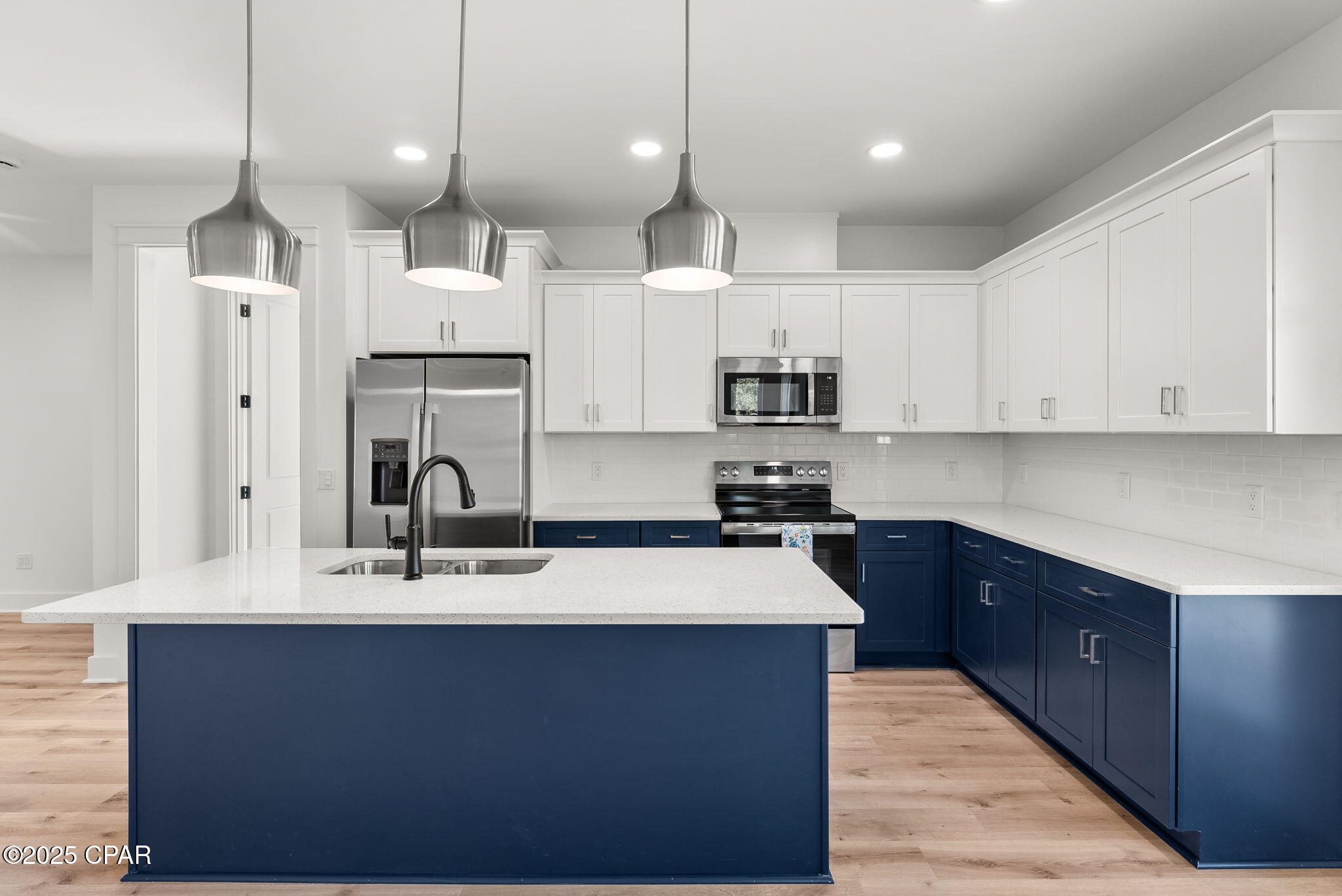 Image 16 For 515 Pinetree Drive