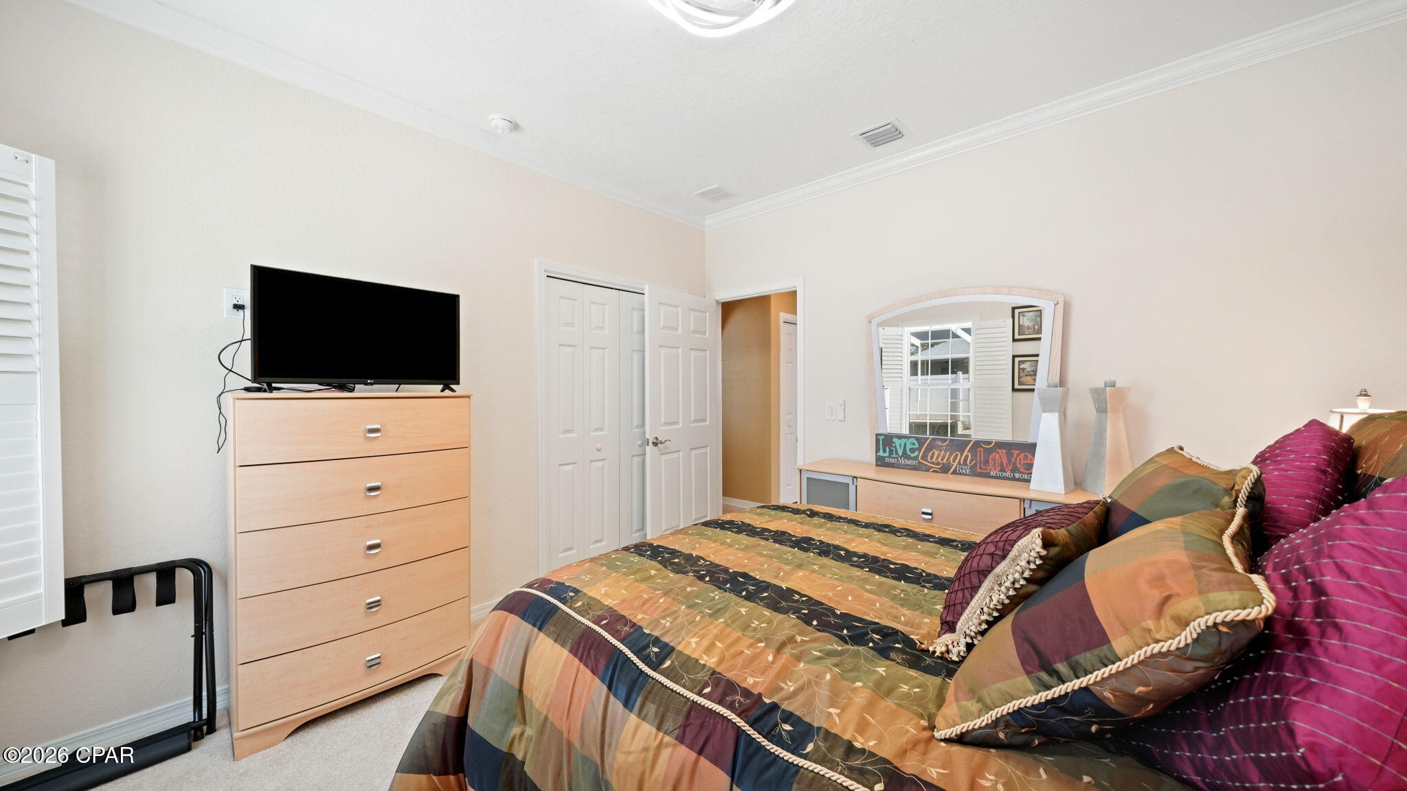 Image 34 For 225 Windsor Way