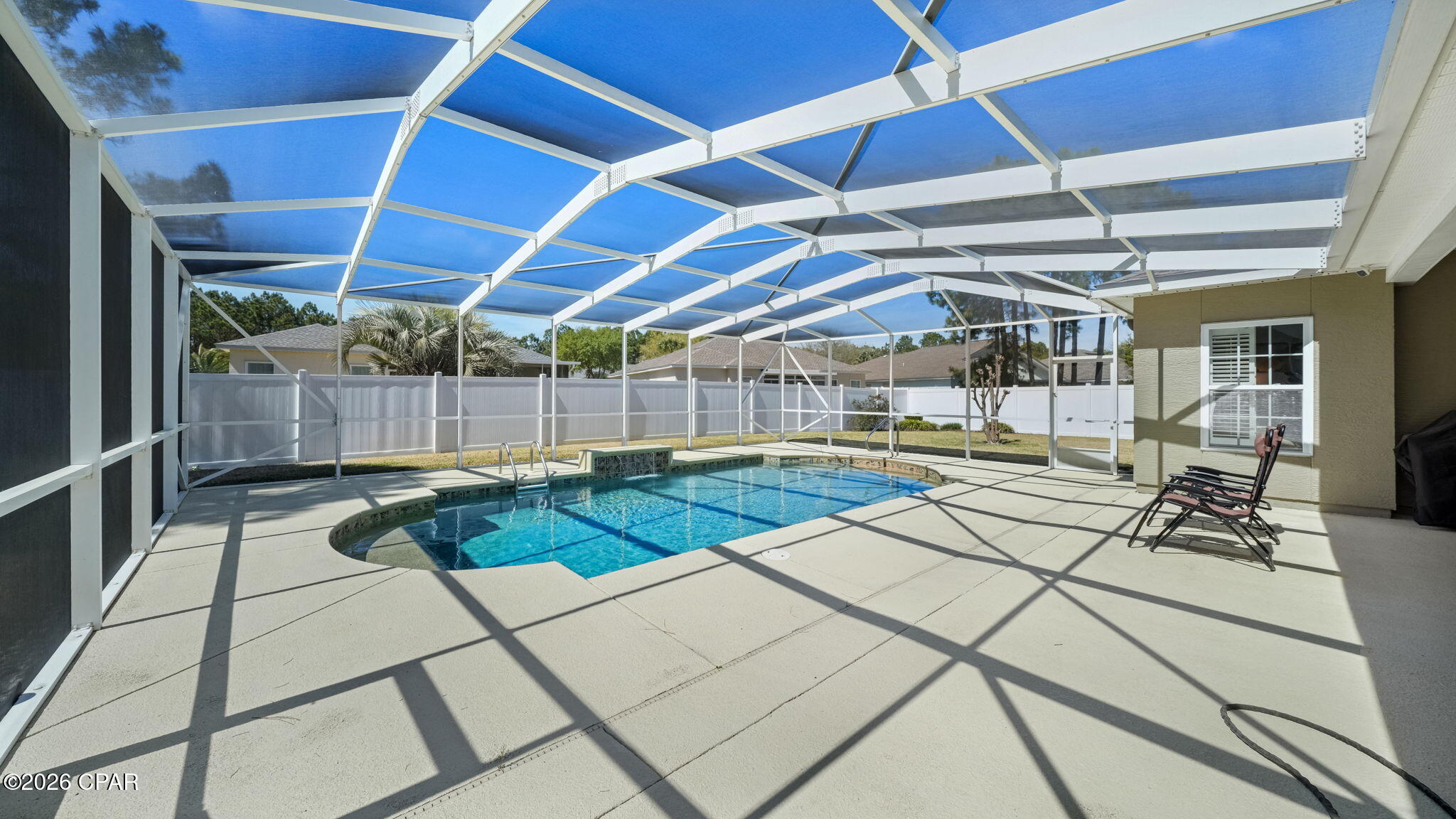 Image 37 For 225 Windsor Way