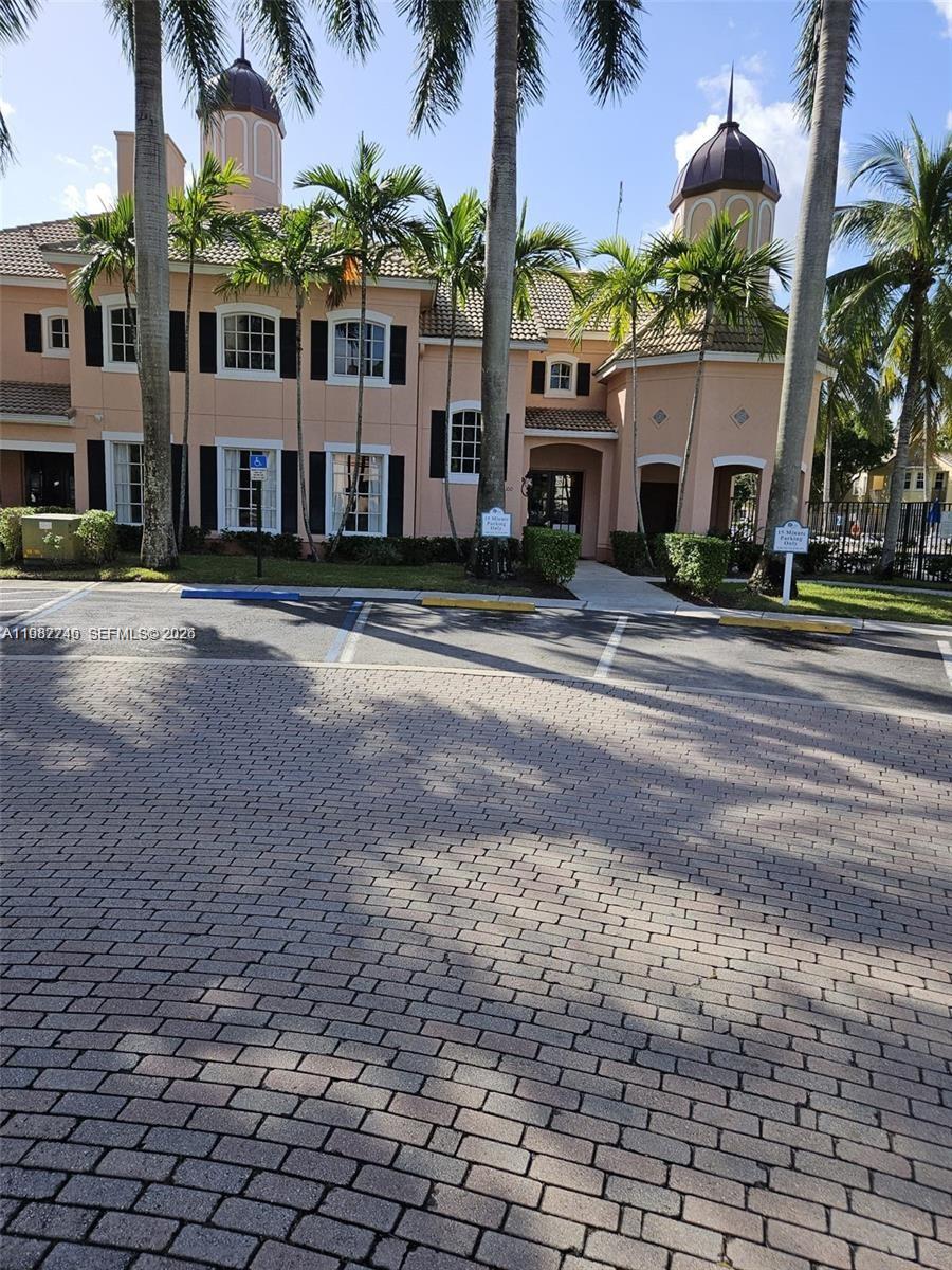 Belmont At North Lauderda