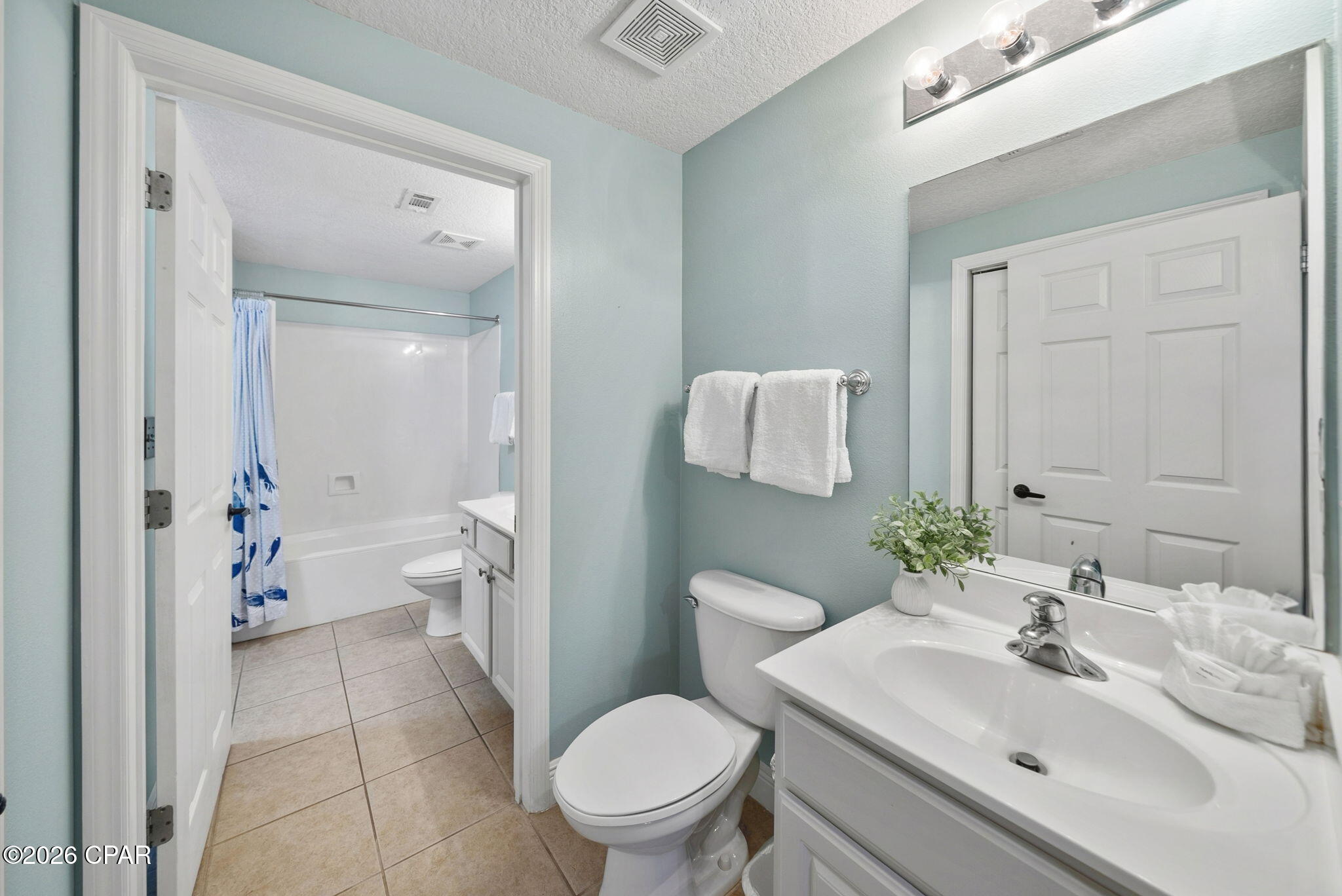 Image 11 For 112 Seascape Drive 606
