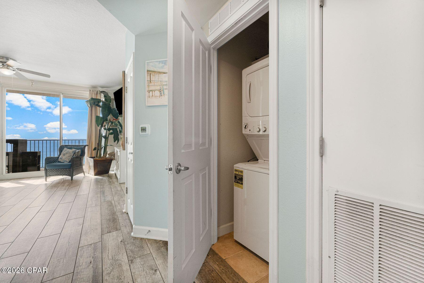 Image 21 For 9900 Thomas Drive 1420