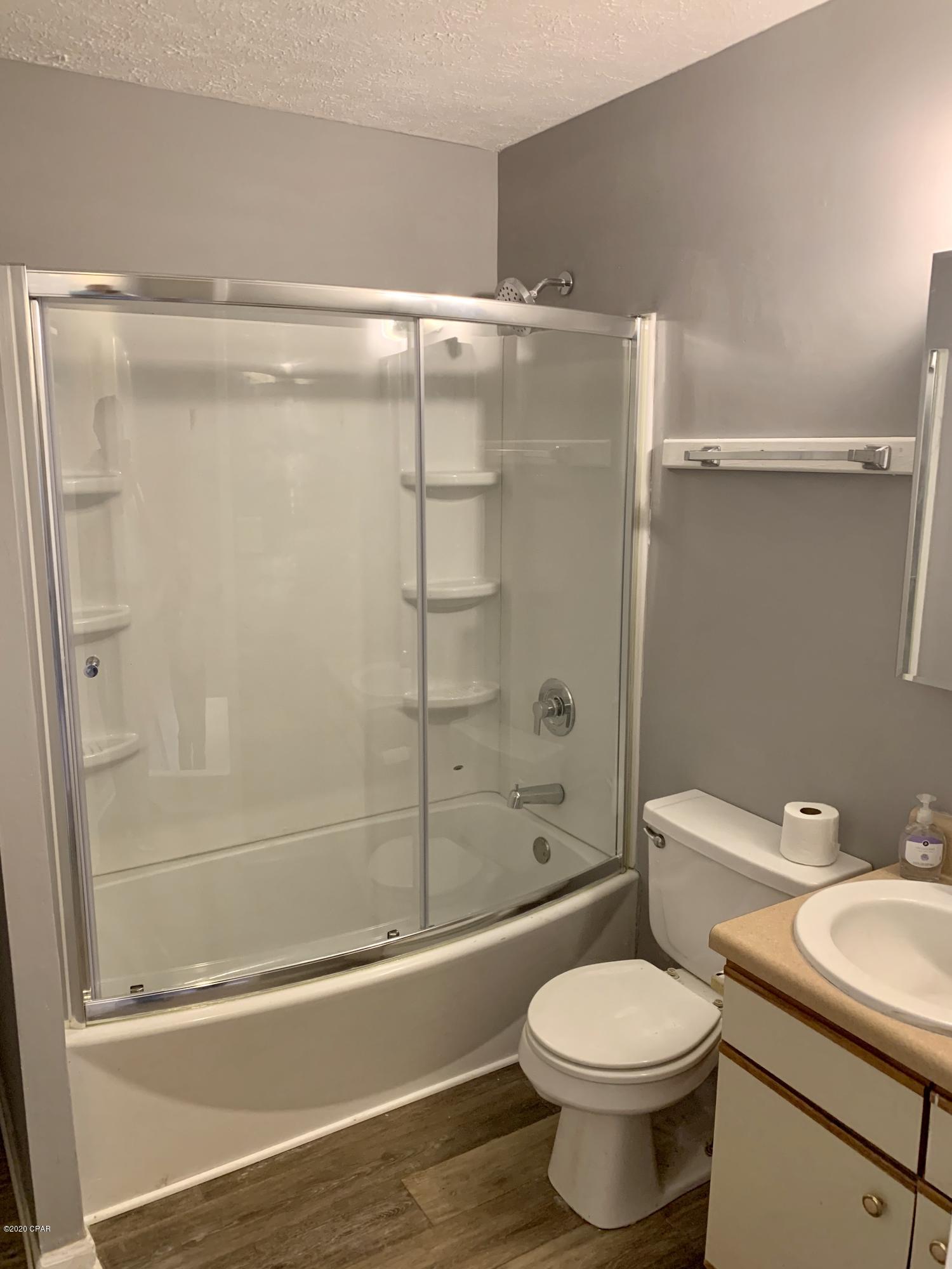 Image 6 For 103 Downing Street D