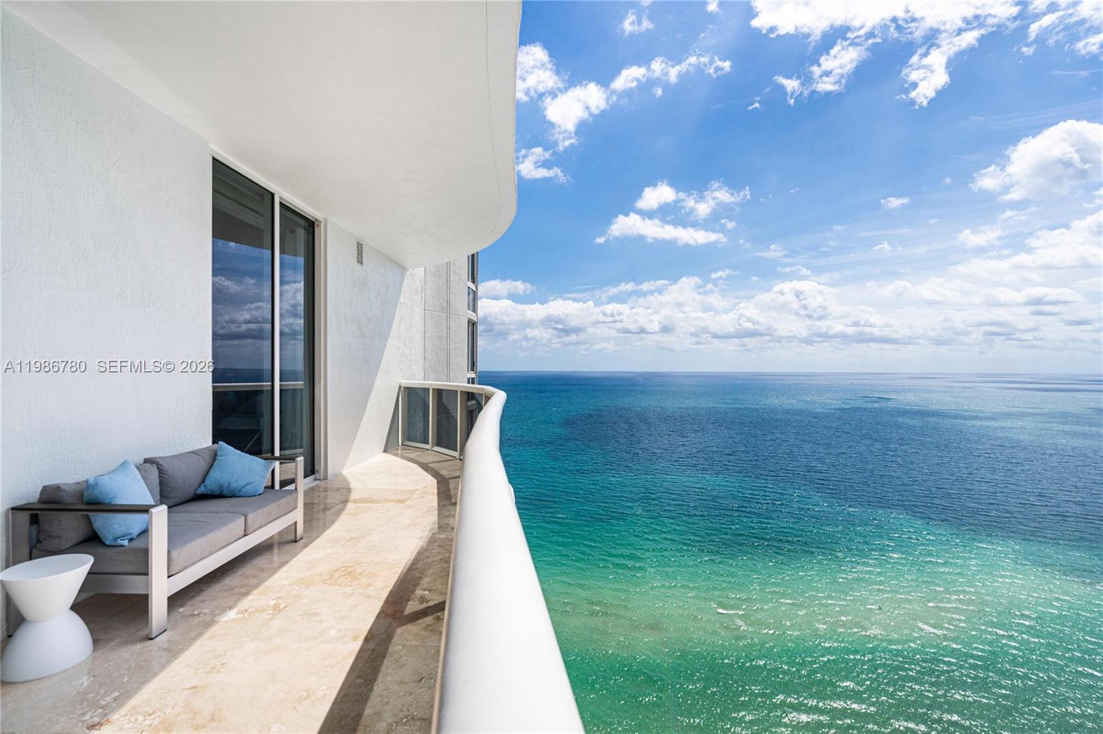 Apartamento en Alquiler en Sunny Isles Beach, FL