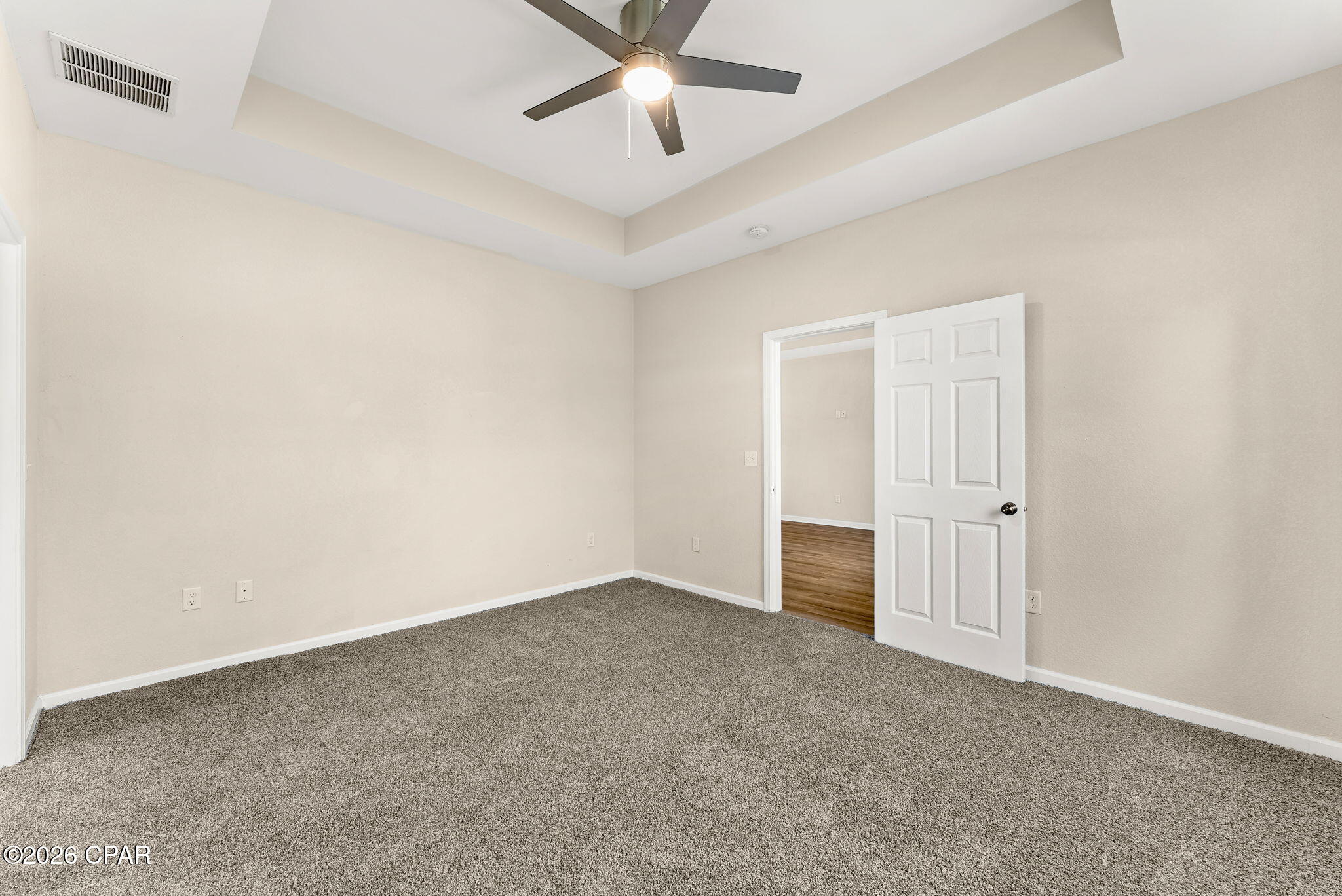 Image 14 For 613 Live Oak Lane