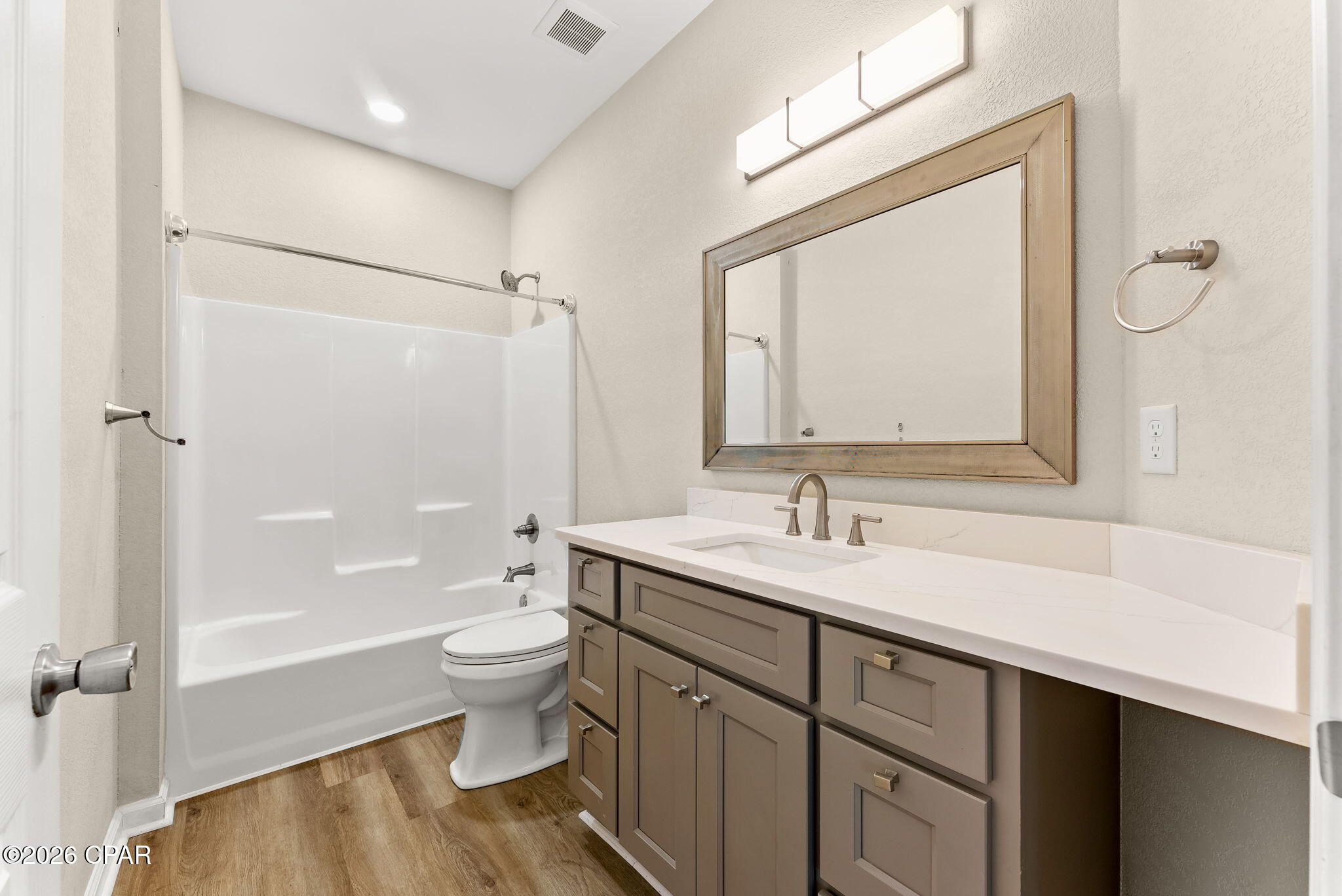 Image 23 For 613 Live Oak Lane