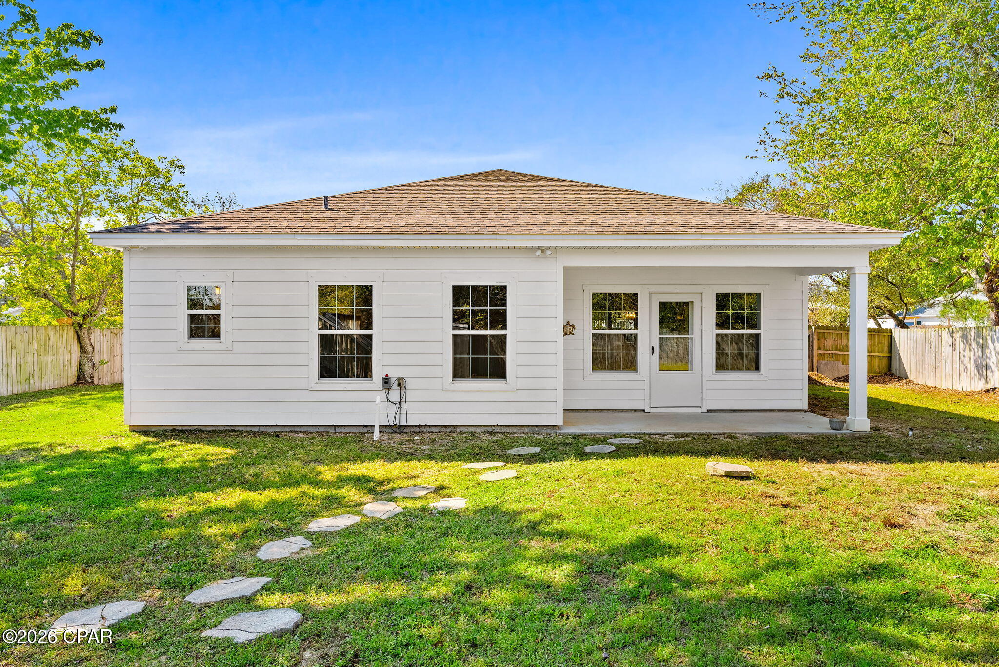 Image 26 For 613 Live Oak Lane