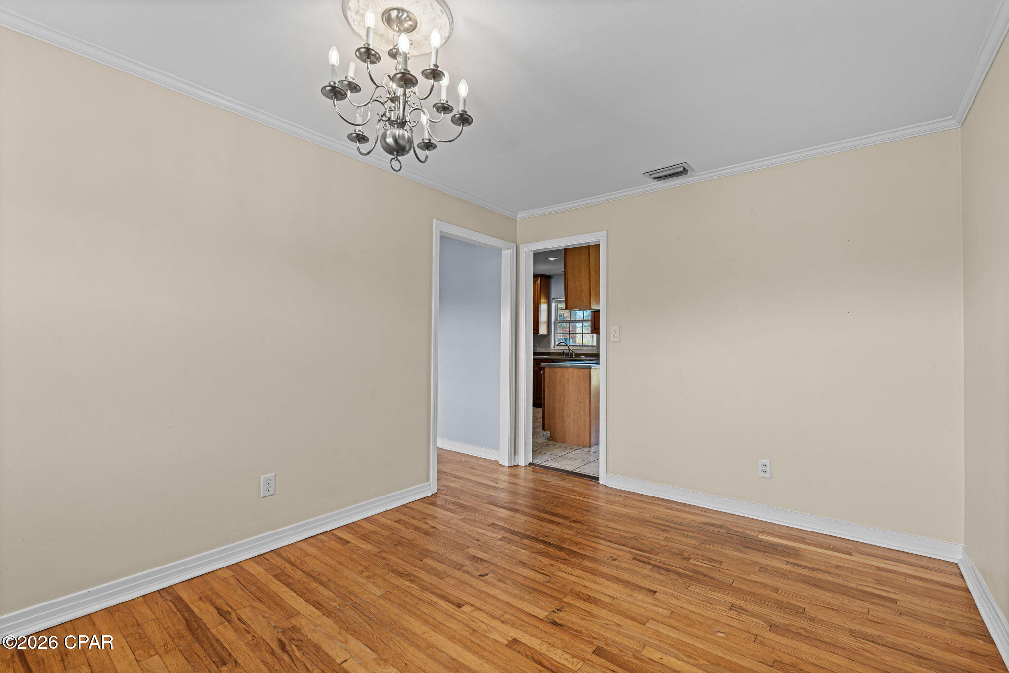 Image 11 For 805 Skyland Avenue