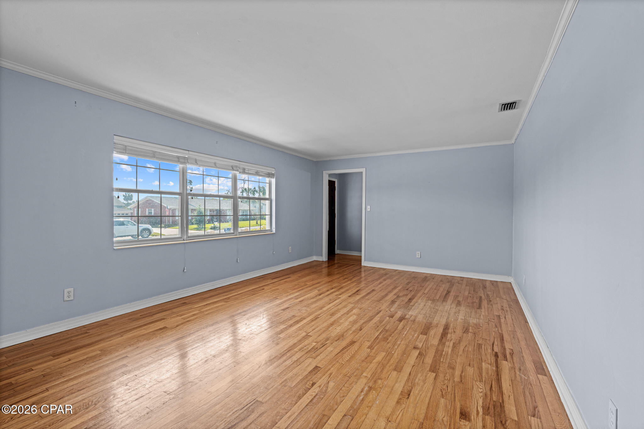 Image 7 For 805 Skyland Avenue