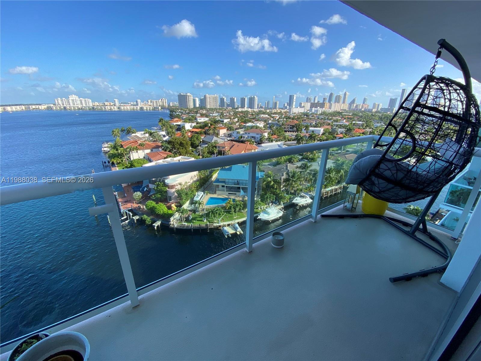 Stratford House Condo