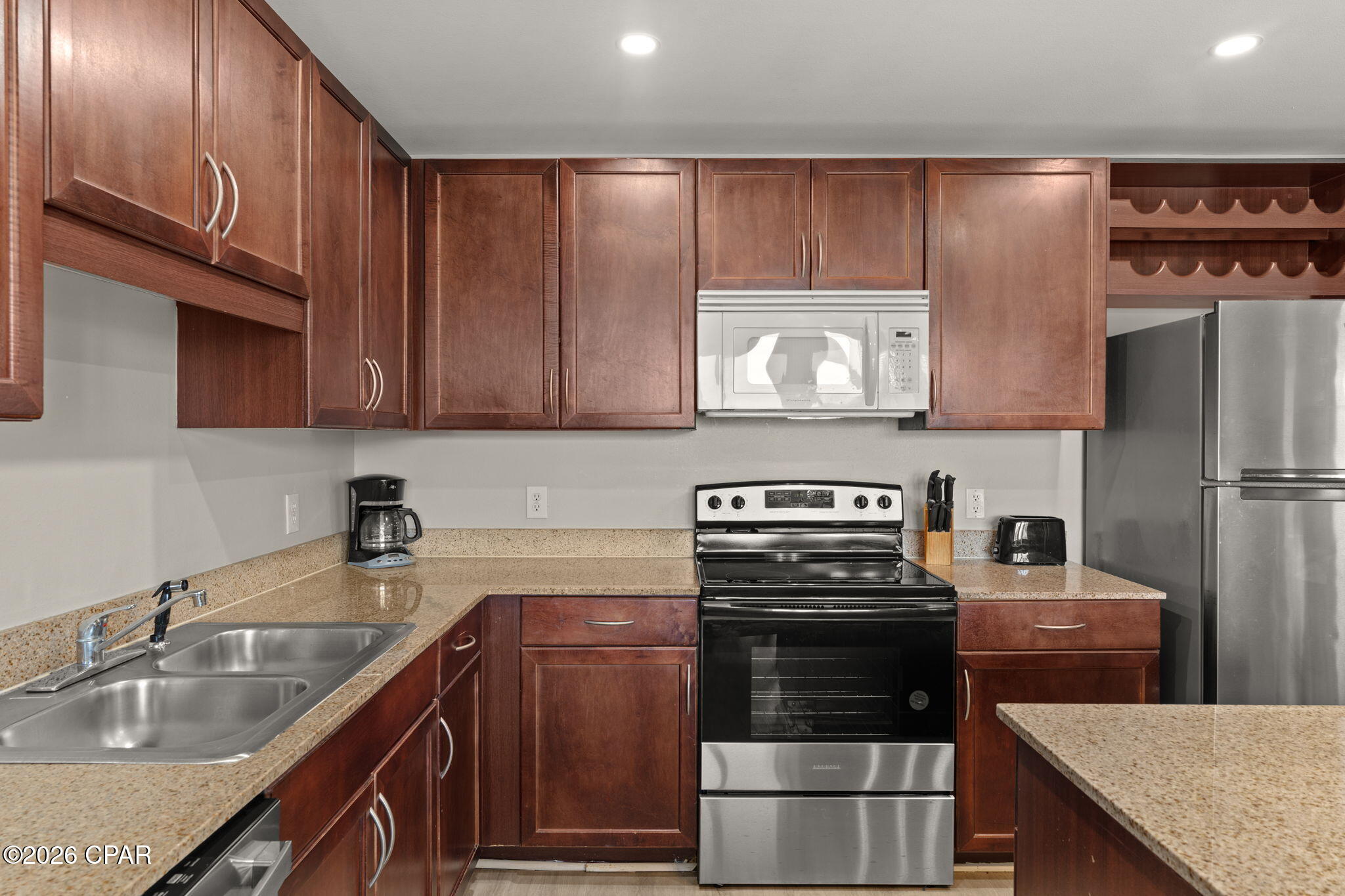 Image 10 For 9860 Thomas Drive 815