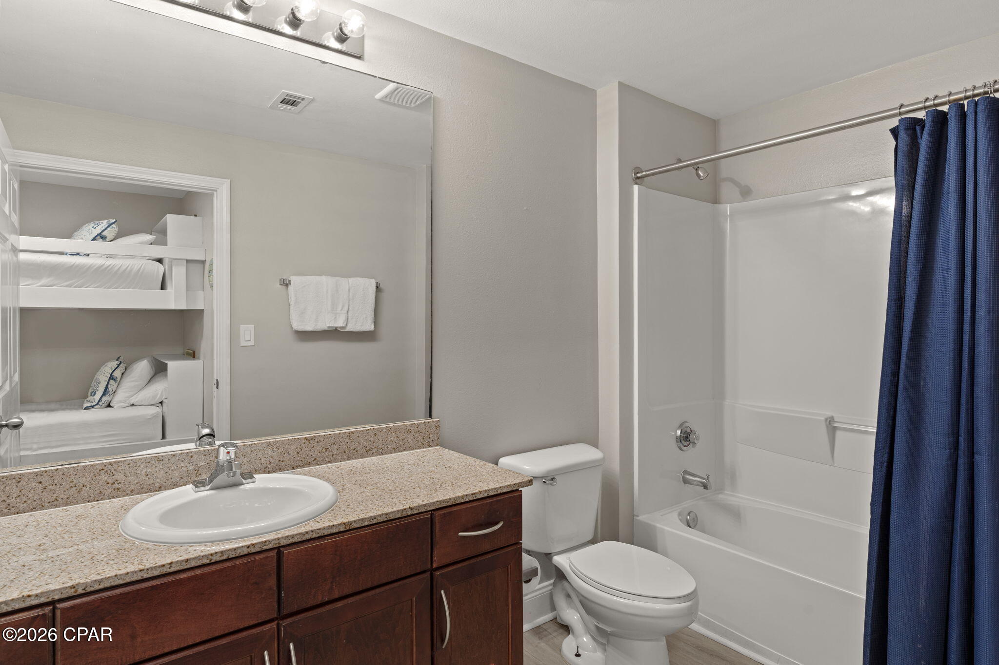 Image 24 For 9860 Thomas Drive 815