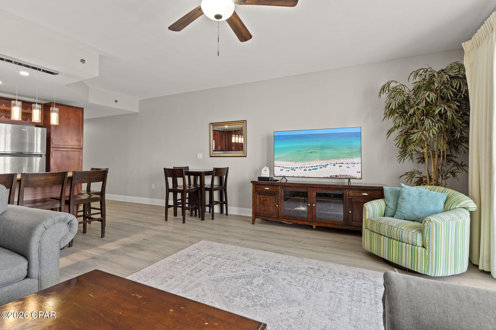 Image 8 For 9860 Thomas Drive 815