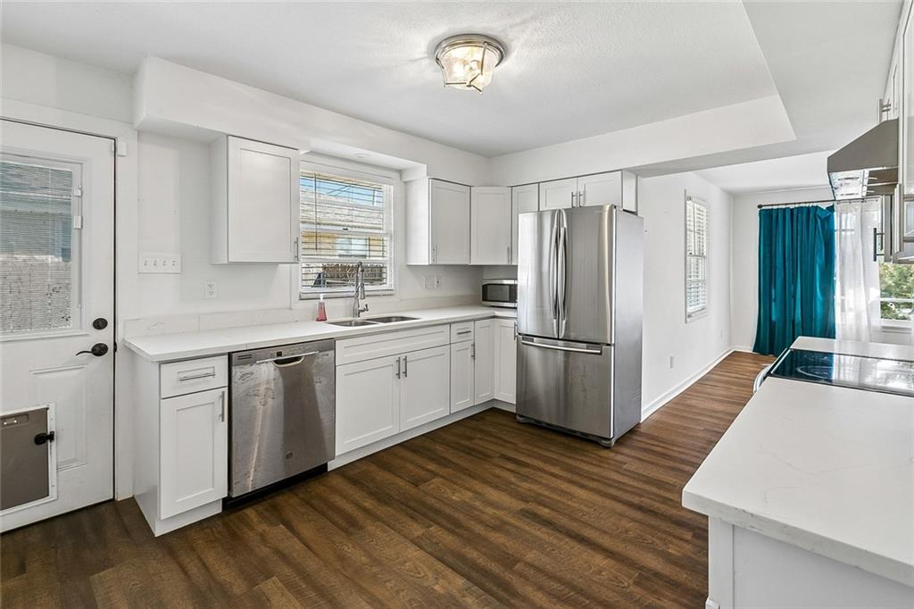Photo 4 of Single family home for sale at 3008 Haring Rd, Metairie, LA 70006 | MLS# 2548939 | Listing updated on 2026-09-19