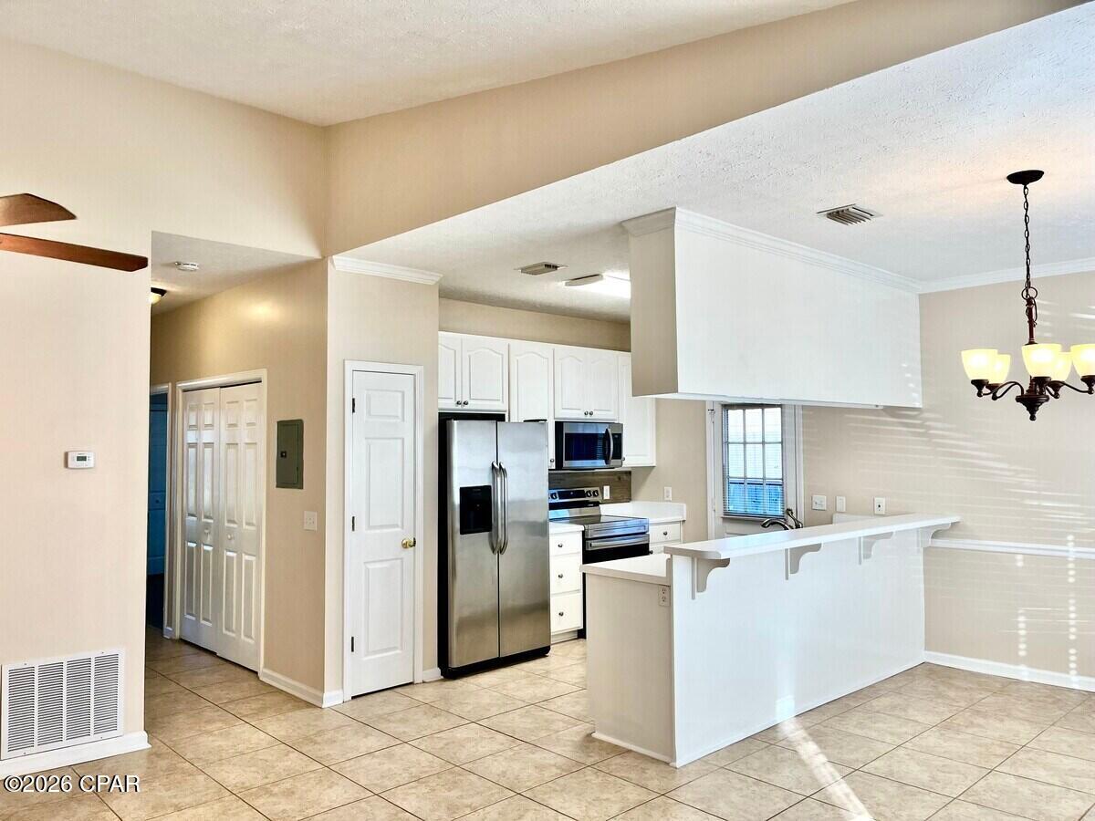 Image 6 For 6214 Azalea Avenue