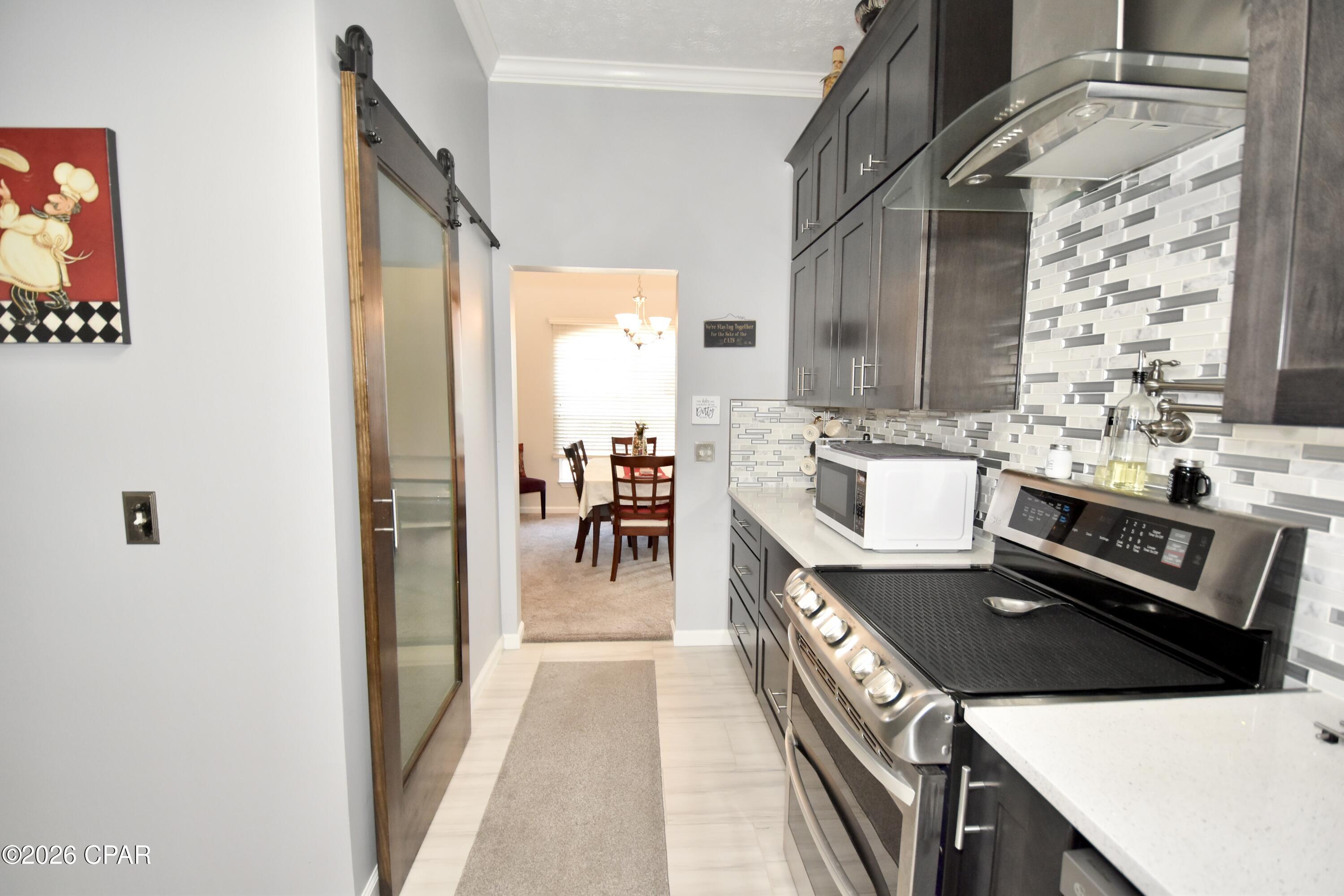 Image 14 For 2601 Parkwood Drive