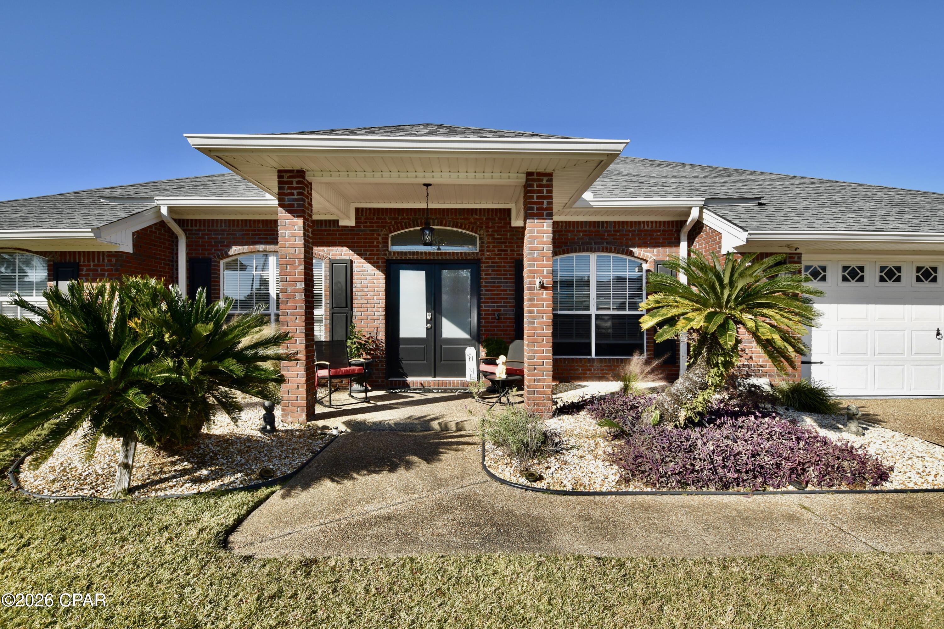 Image 2 For 2601 Parkwood Drive