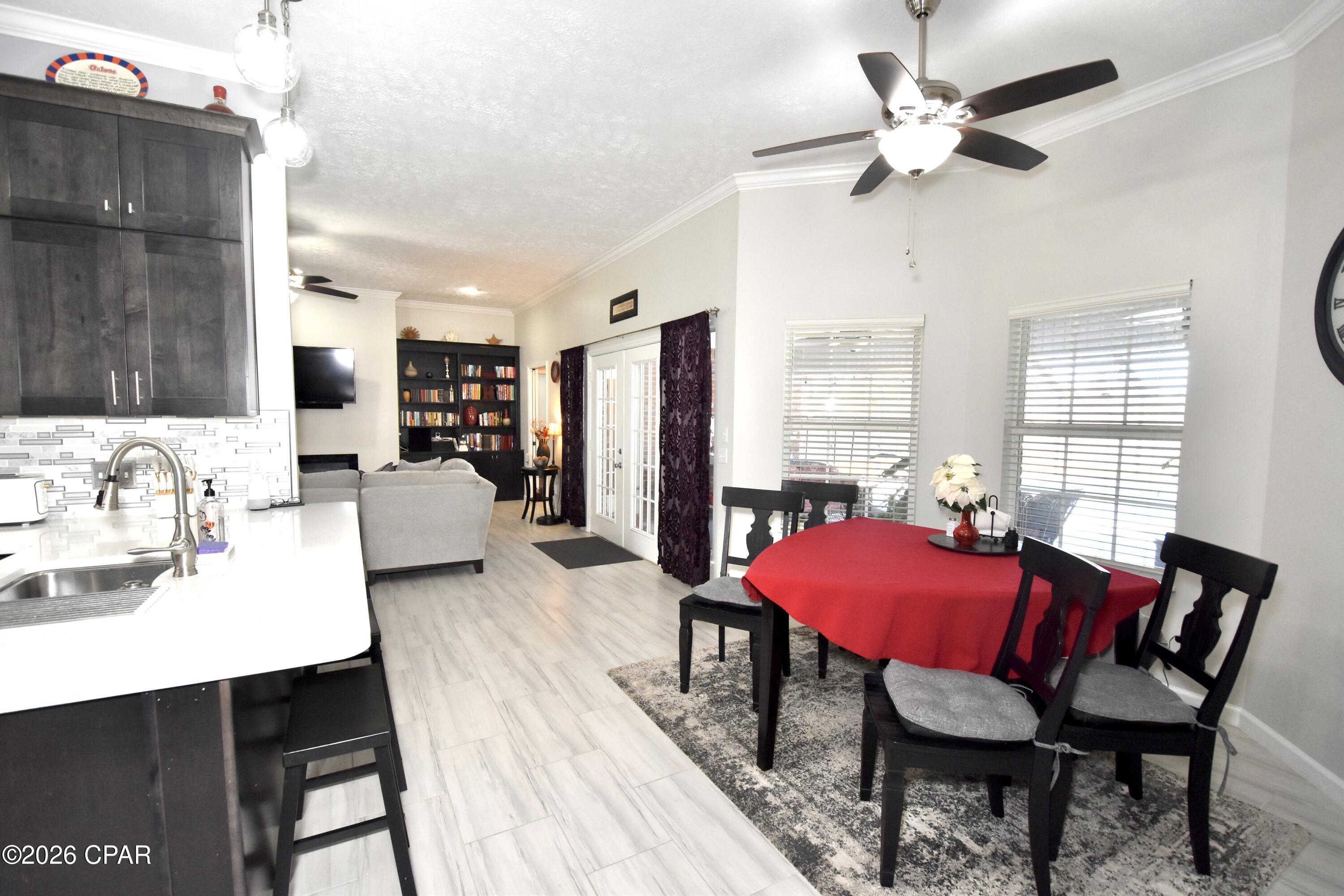 Image 20 For 2601 Parkwood Drive