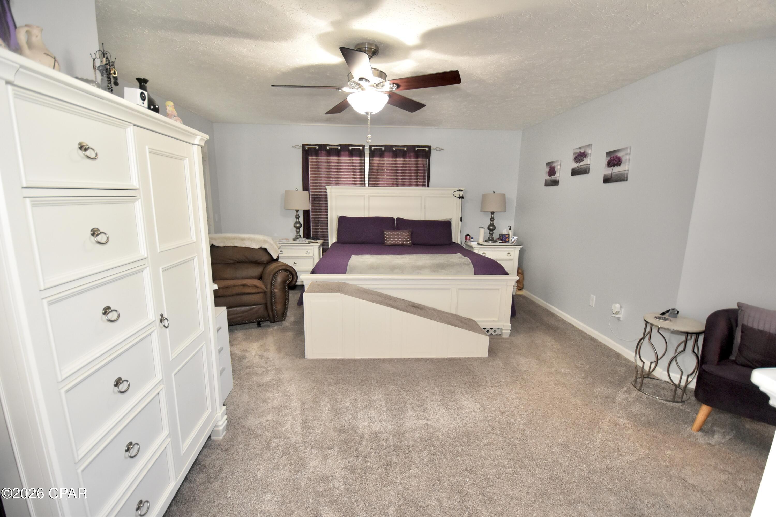 Image 30 For 2601 Parkwood Drive