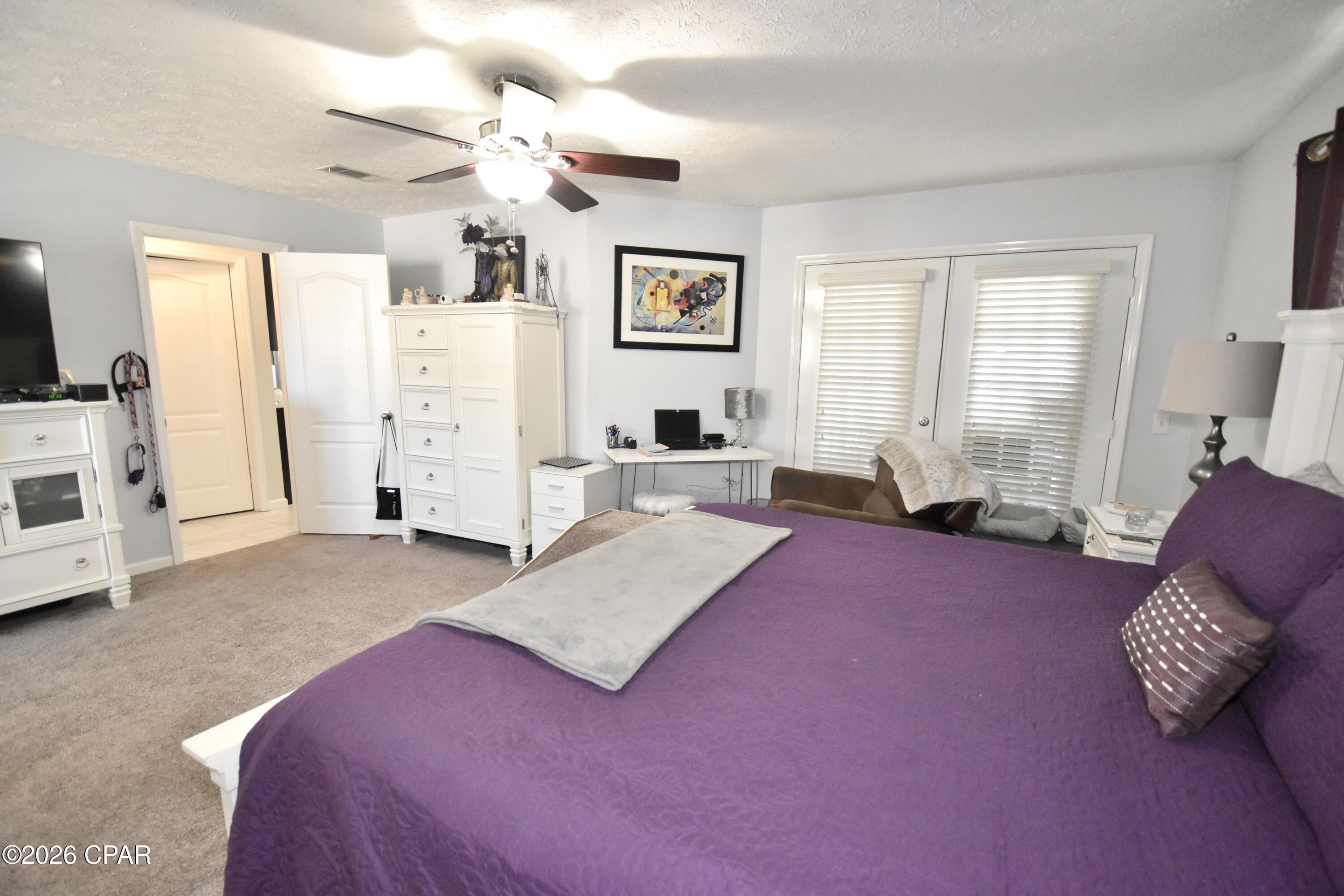 Image 33 For 2601 Parkwood Drive