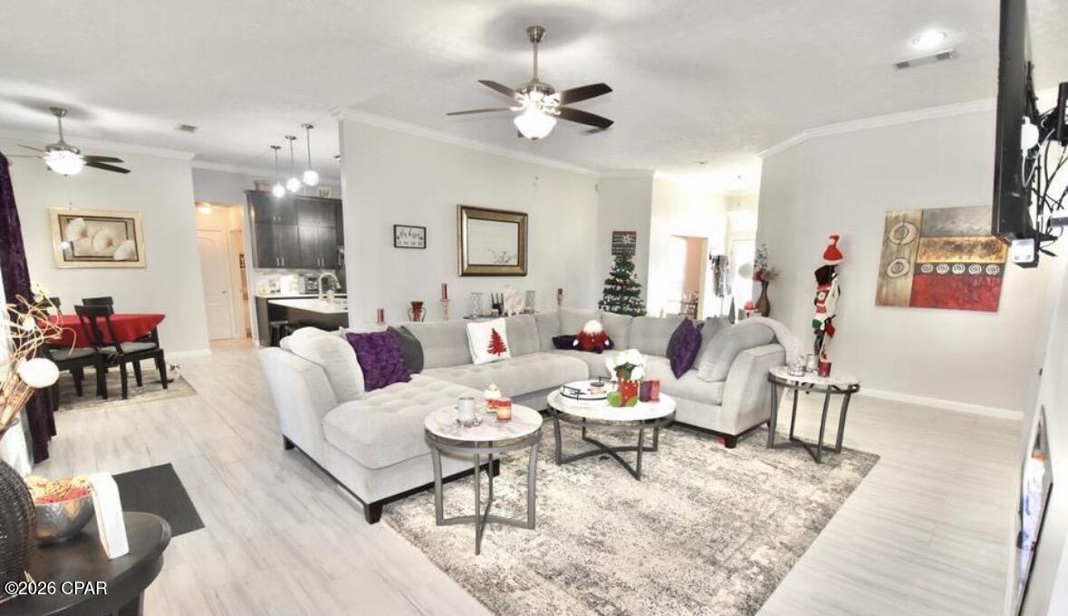 Image 4 For 2601 Parkwood Drive