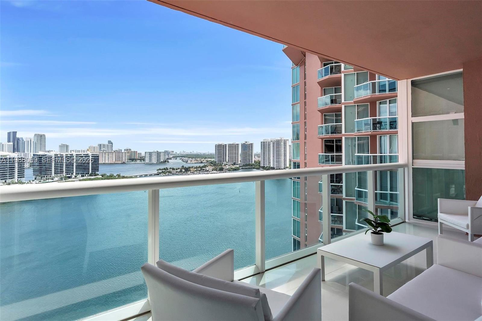 100 Hidden Bay Condo
