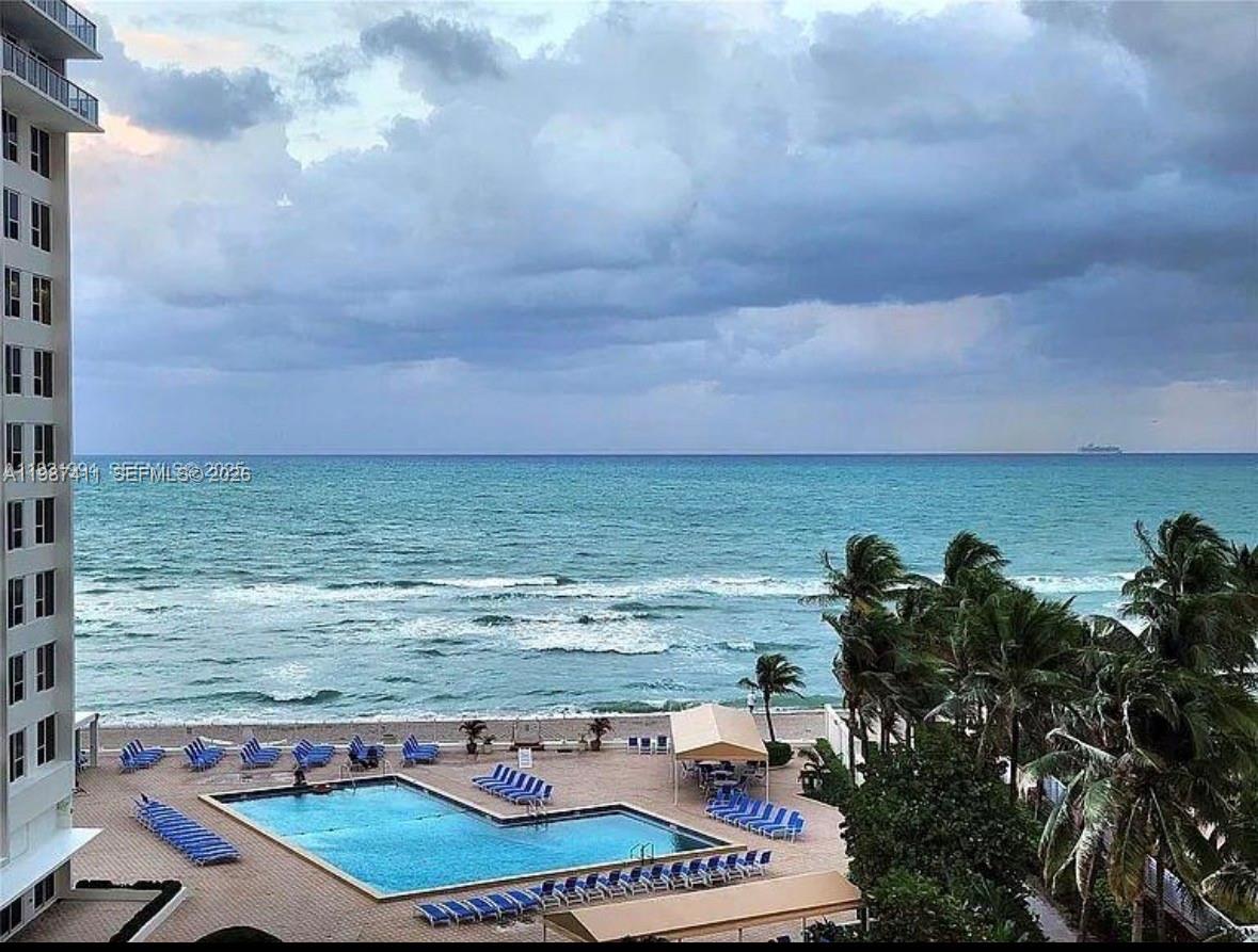 Alexander Towers Condo