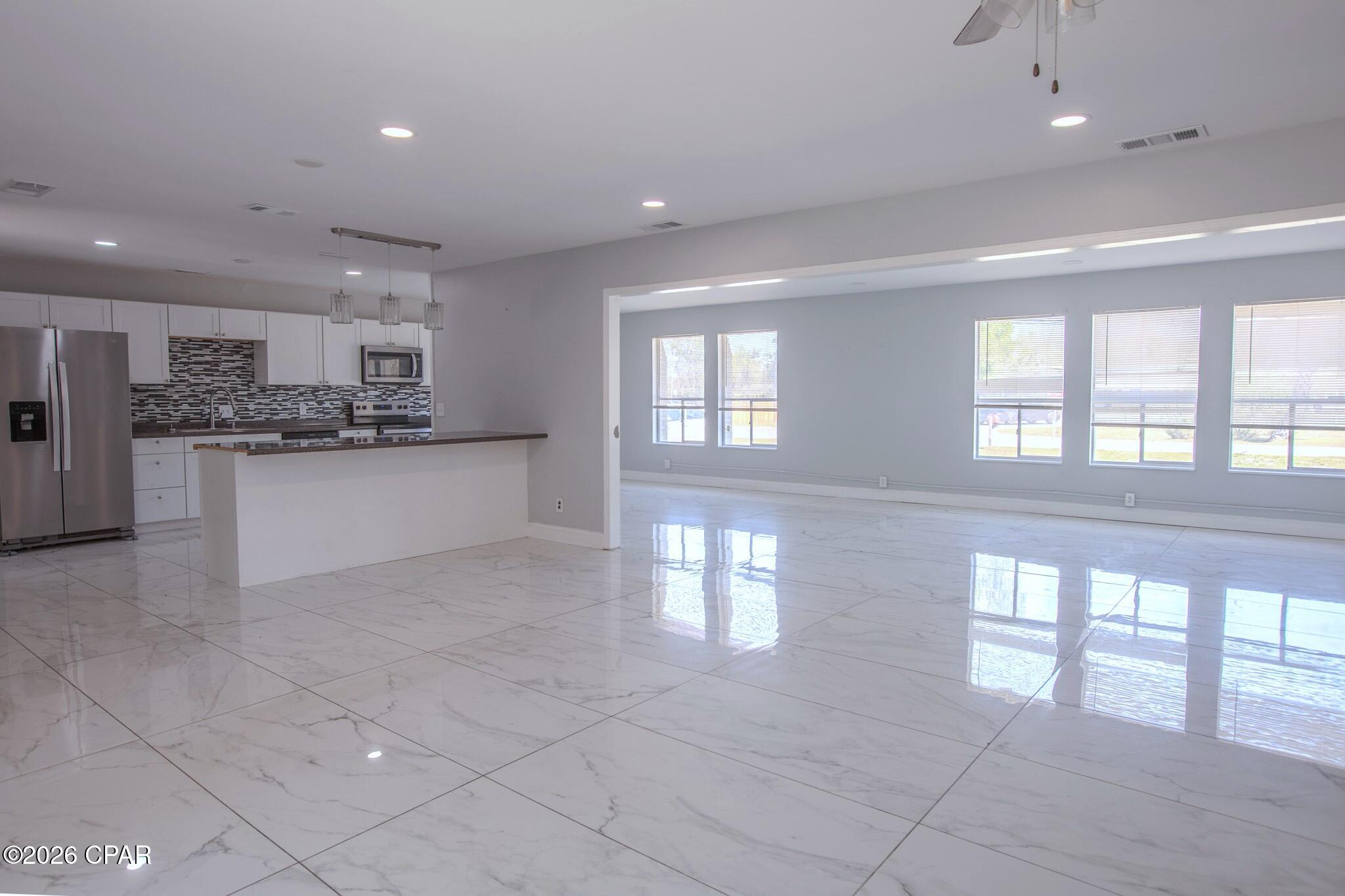 Image 3 For 4402 Cindy Lane